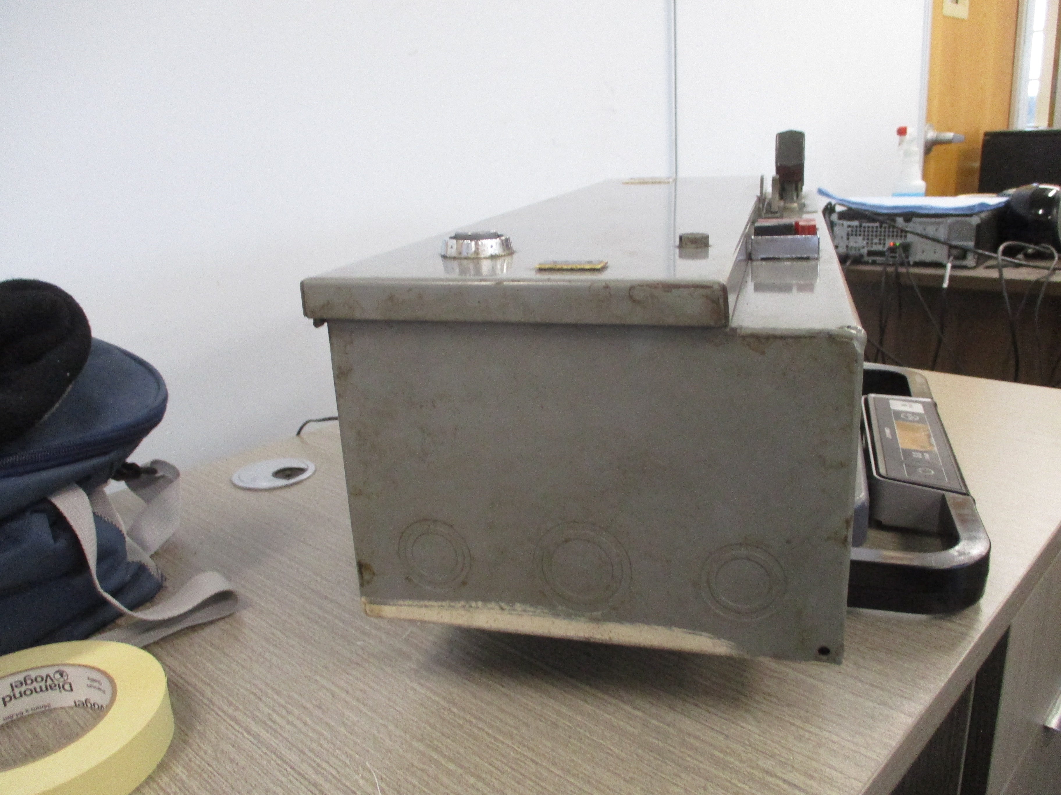 Cutler-Hammer Size 1 Breaker Combination A10CN0 120V Coil Breaker: FD3030L Used