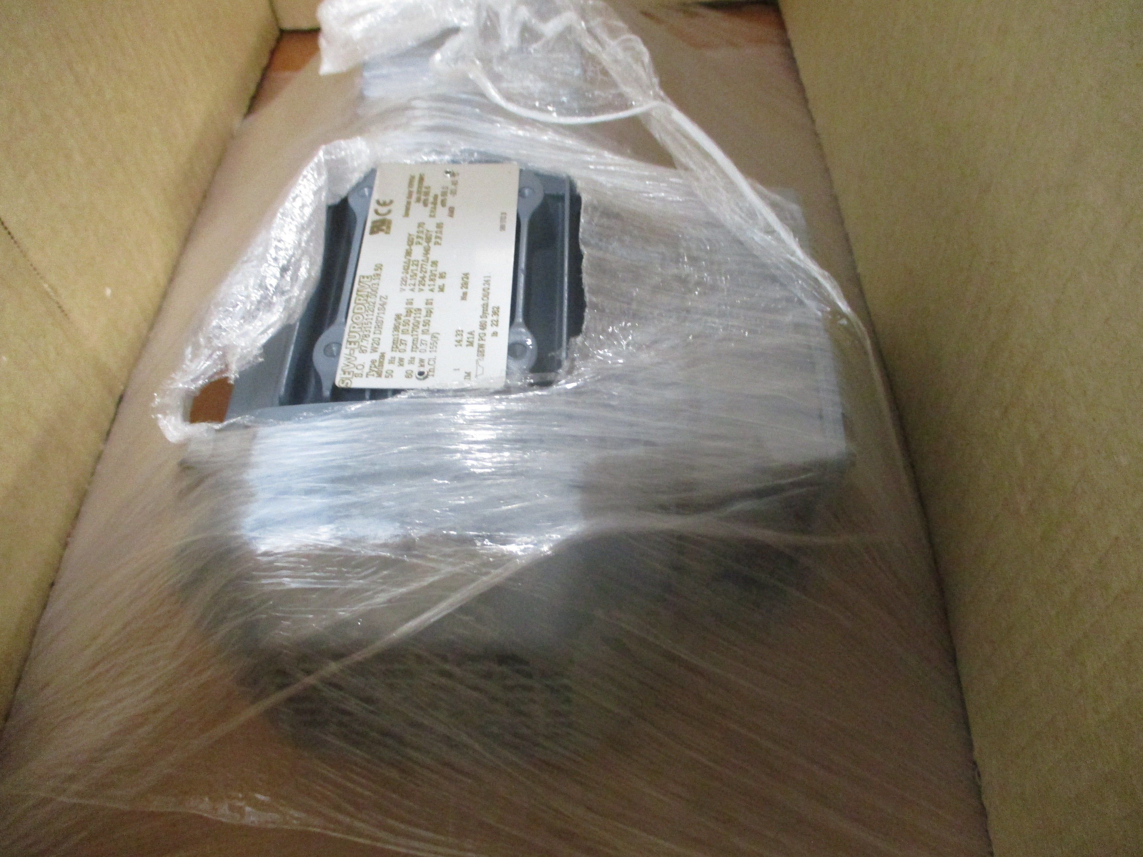 Sew-Eurodrive Gearmotor W20 DRS71S4/Z M01SN294 0.5HP Ratio 14.33:1 119RPM Output