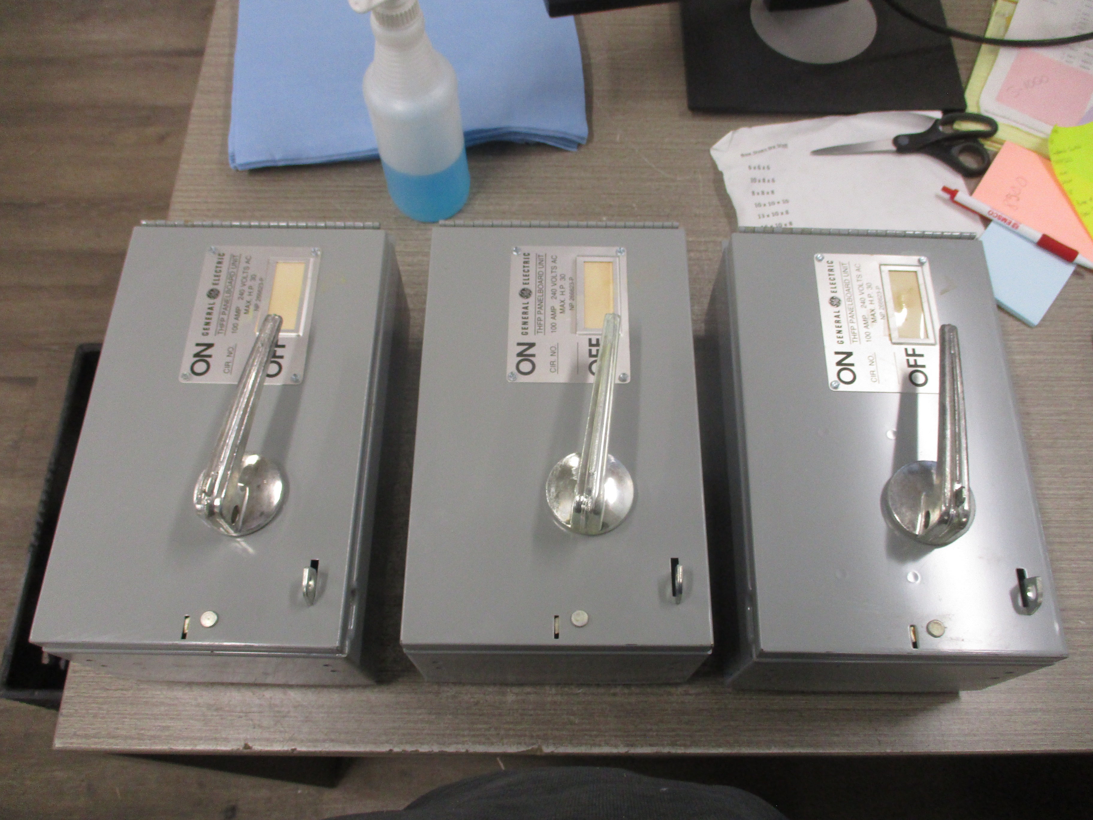 GE Panelboard Switch THFP323 100A 240V 3P *Box of 3* New Surplus