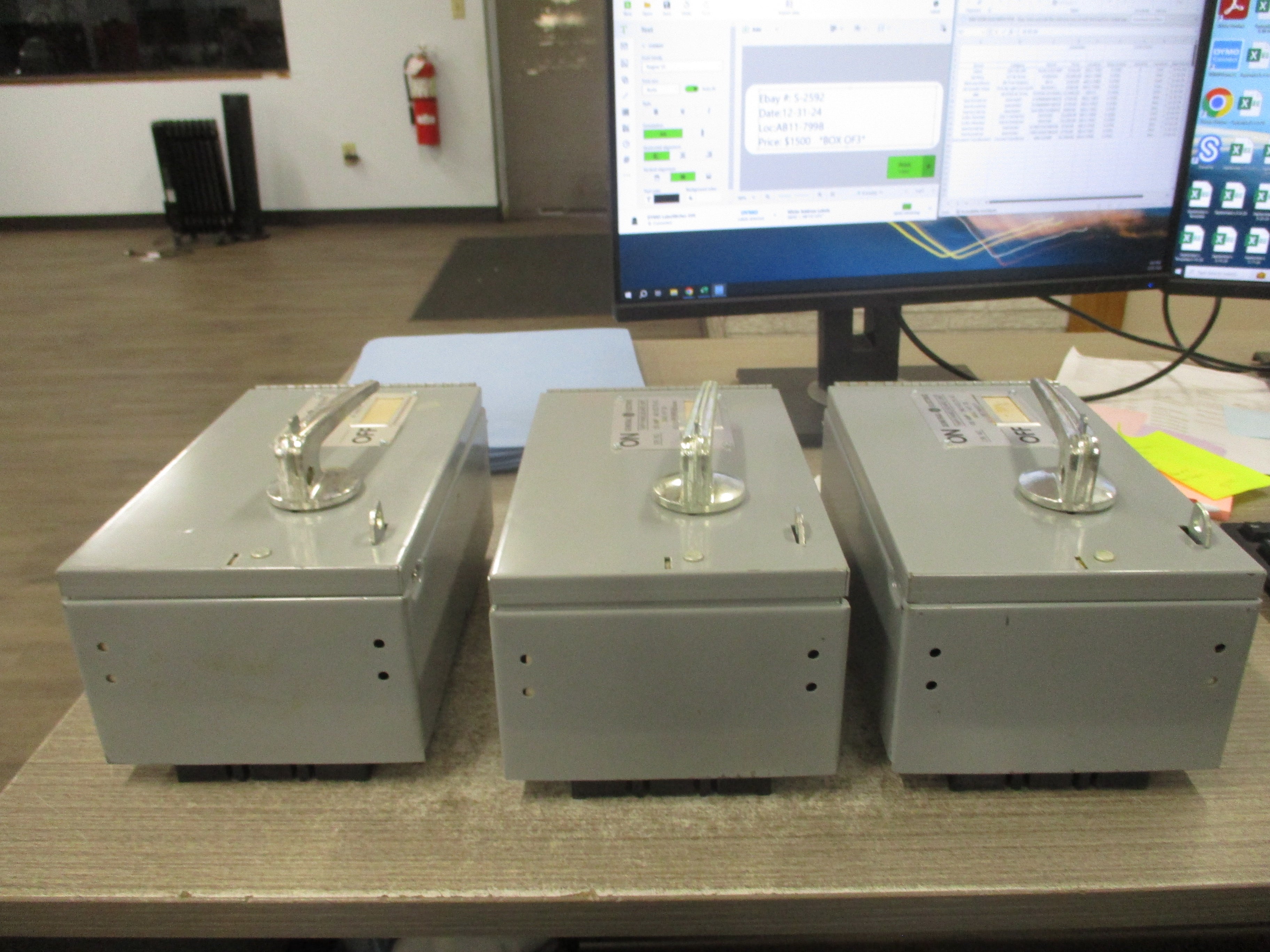 GE Panelboard Switch THFP323 100A 240V 3P *Box of 3* New Surplus