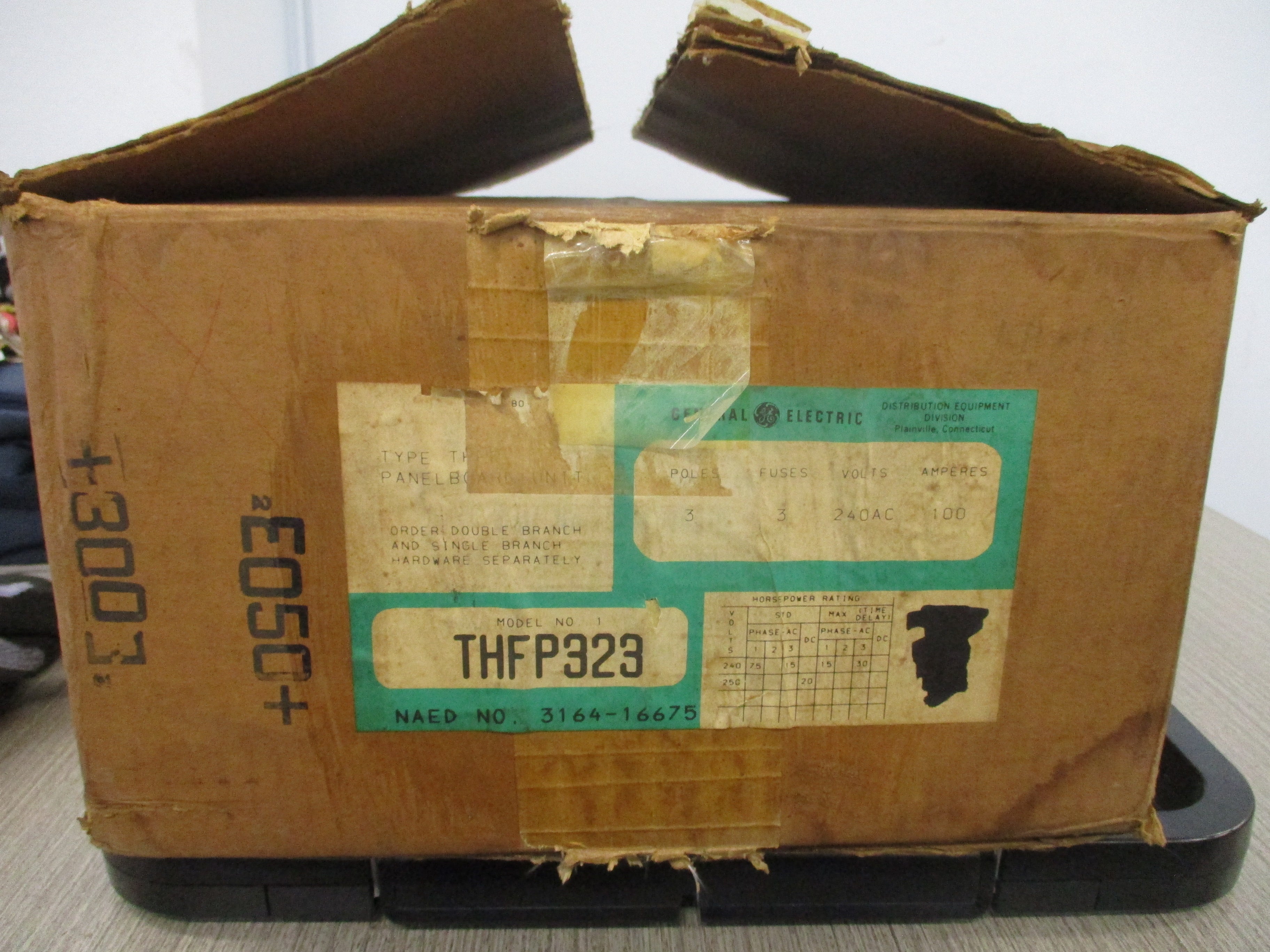 GE Panelboard Switch THFP323 100A 240V 3P *Box of 3* New Surplus