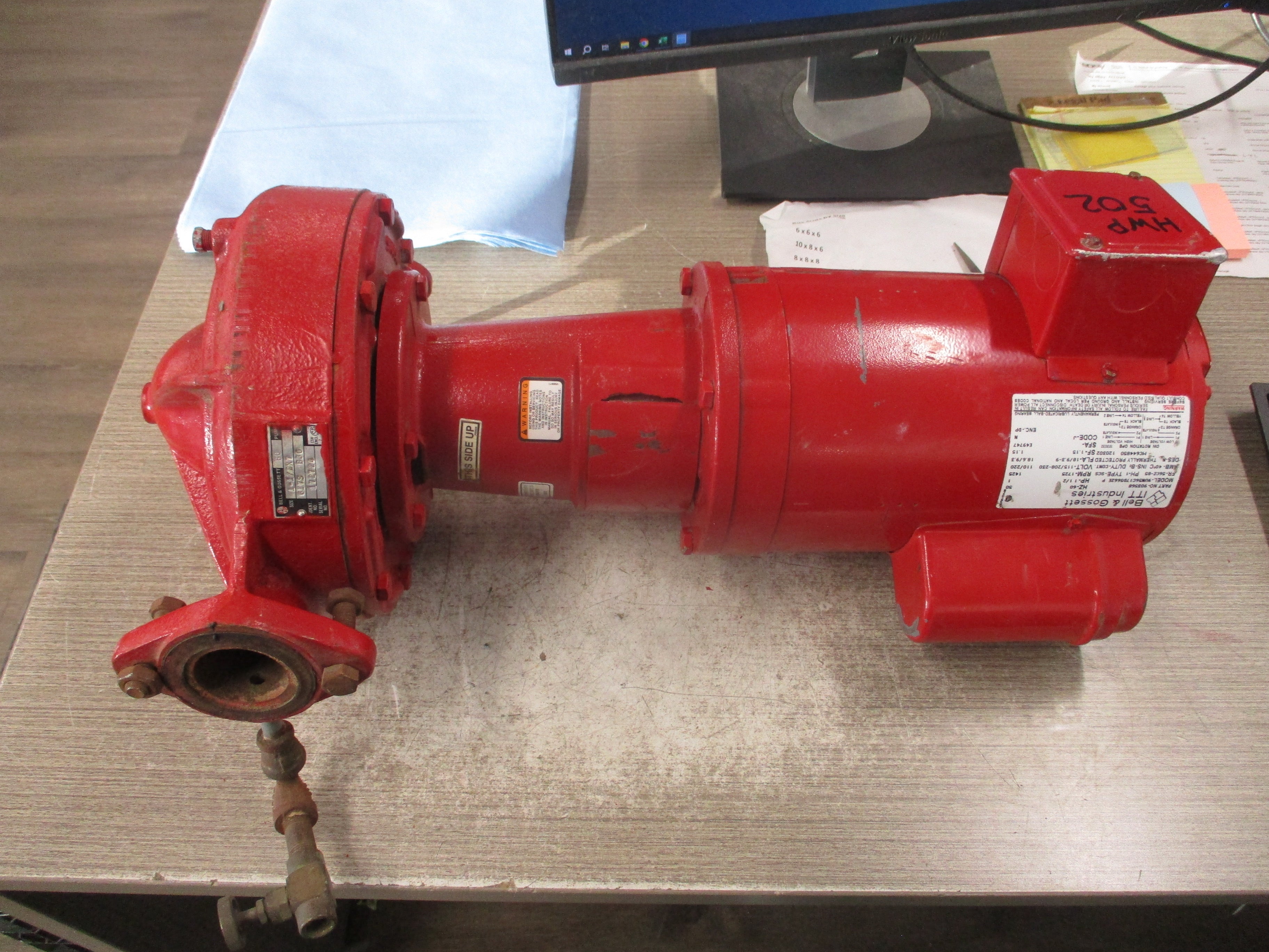 Bell & Gossett Series 60 Pump 172724 Size: 1-1/2x7 1.5HP 1725RPM Used