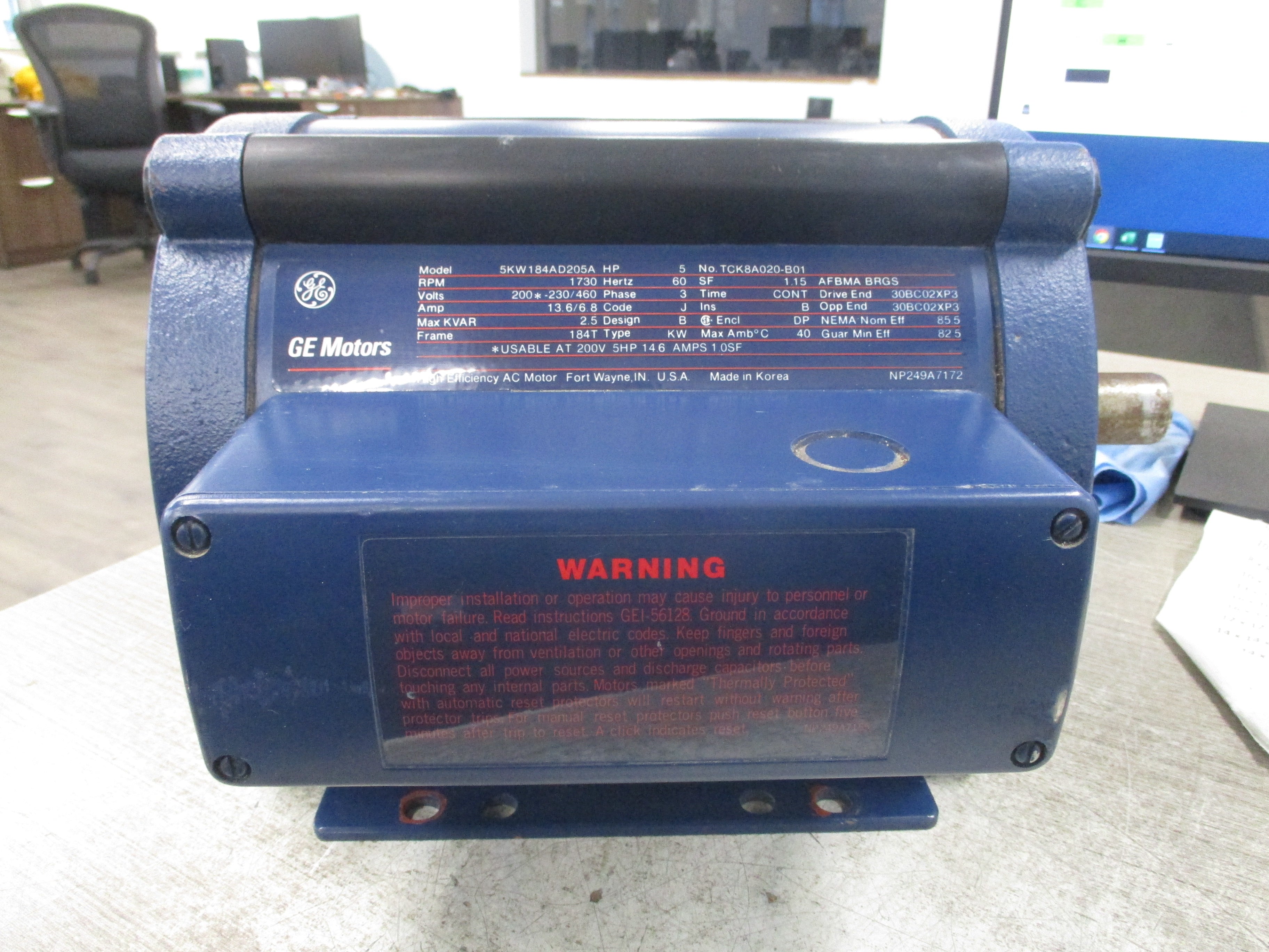 GE AC Motor 5KW184AD205A 5HP 200*-230/460V 1800RPM Enclosure: DP Frame: 184T 13.6/6.8A Used