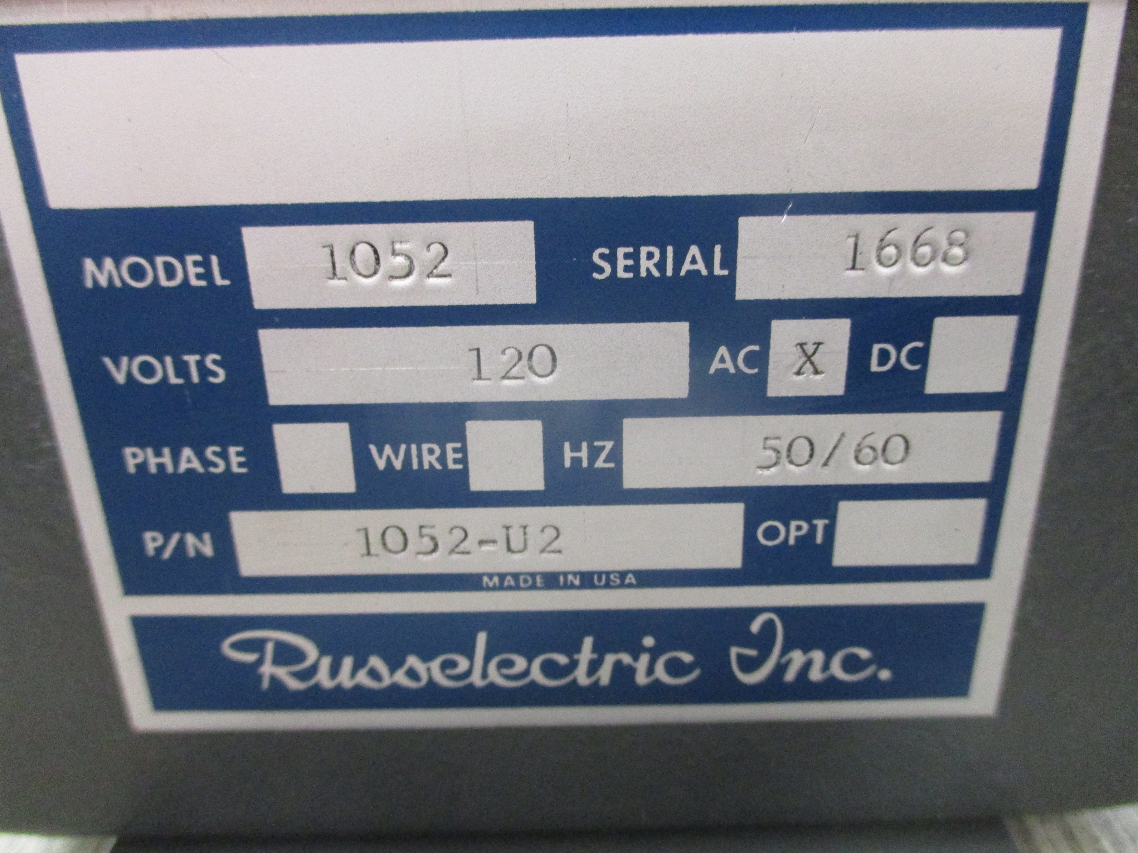 Russelectric Sync Check Relay 1052-U2 120V 50/60Hz Used