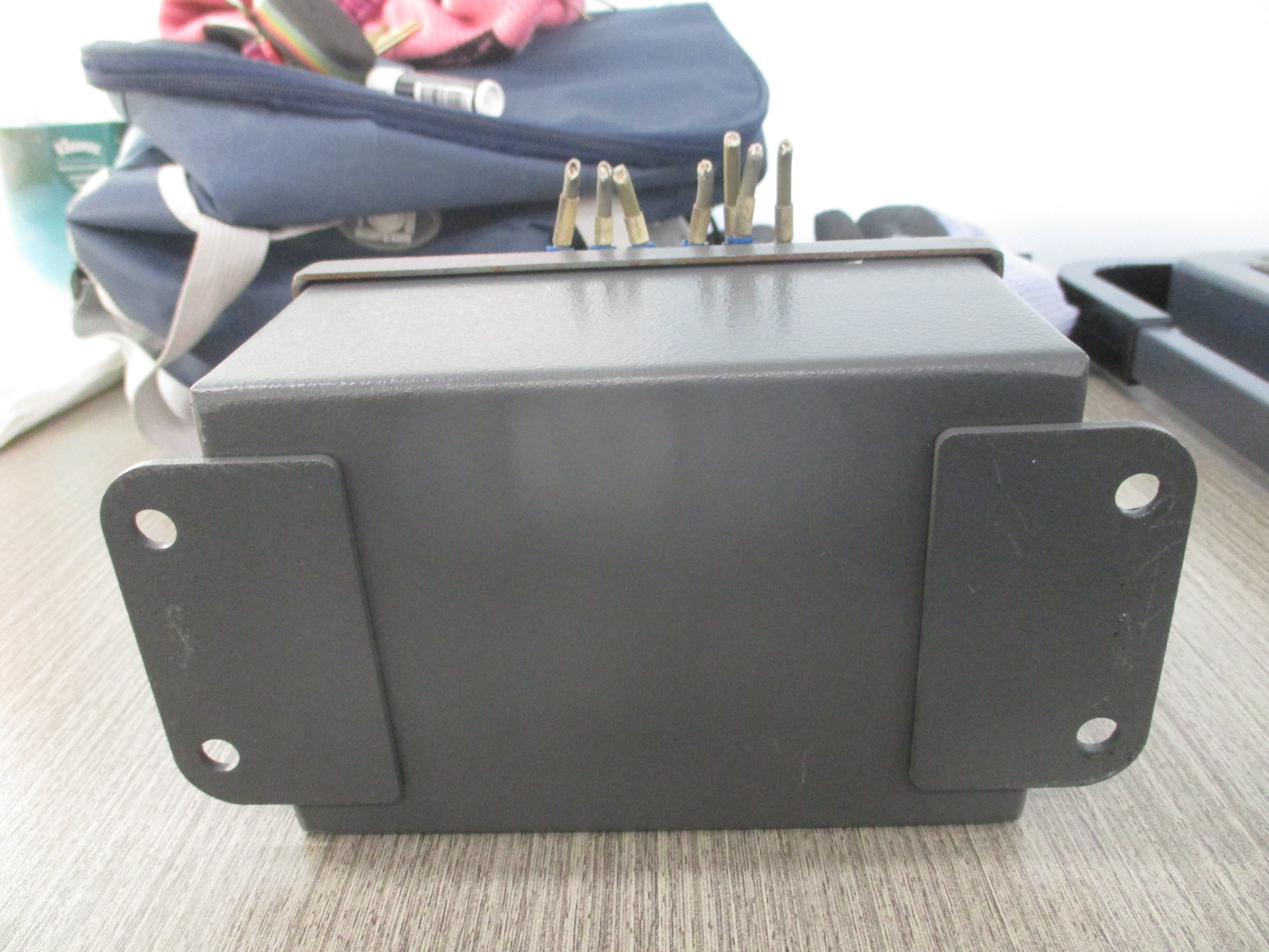 Russelectric Sync Check Relay 1052-U2 120V 50/60Hz Used