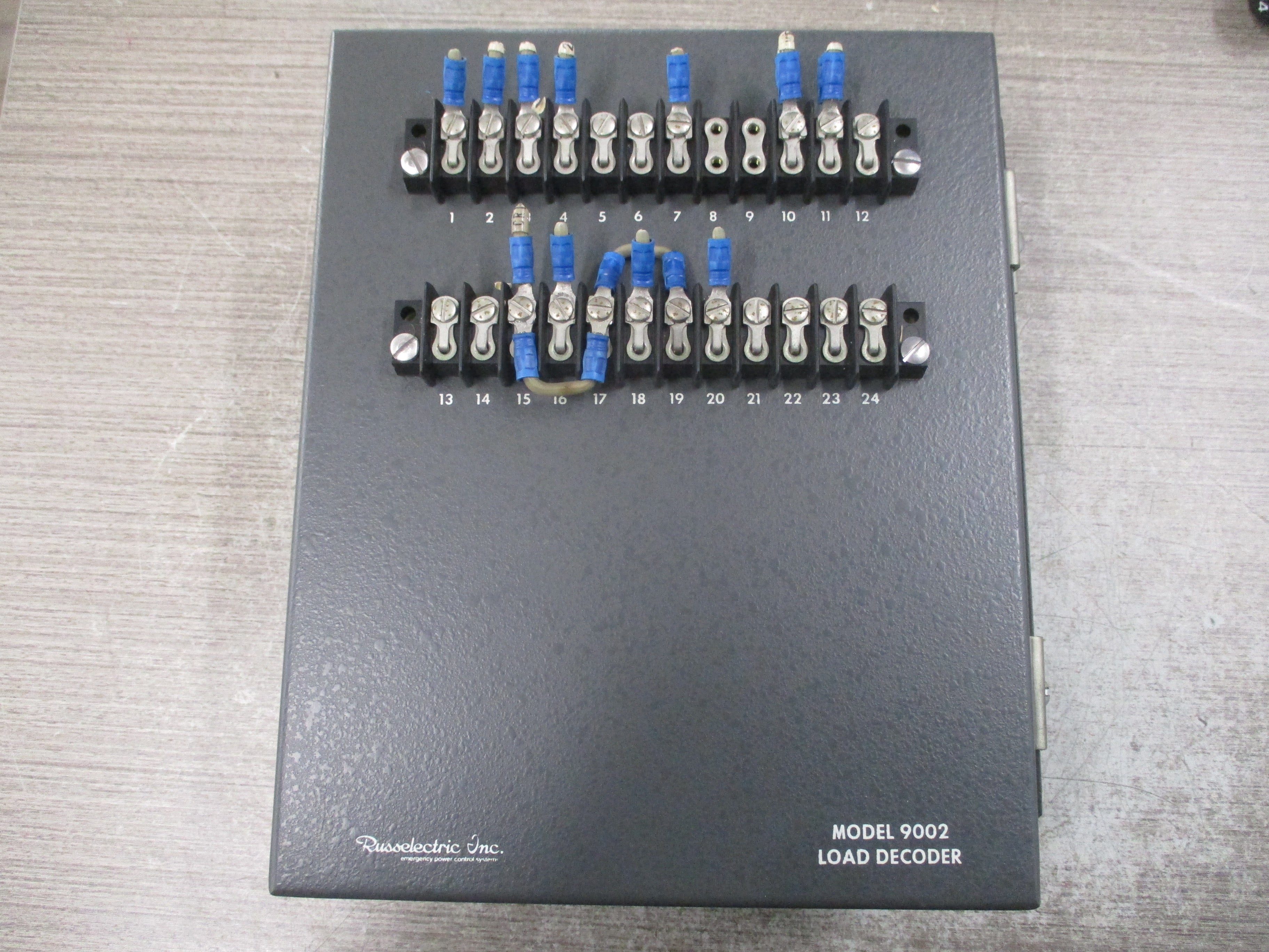 Russelectric Load Decoder 9002-ALT 120V 1Ph 50/60Hz Used