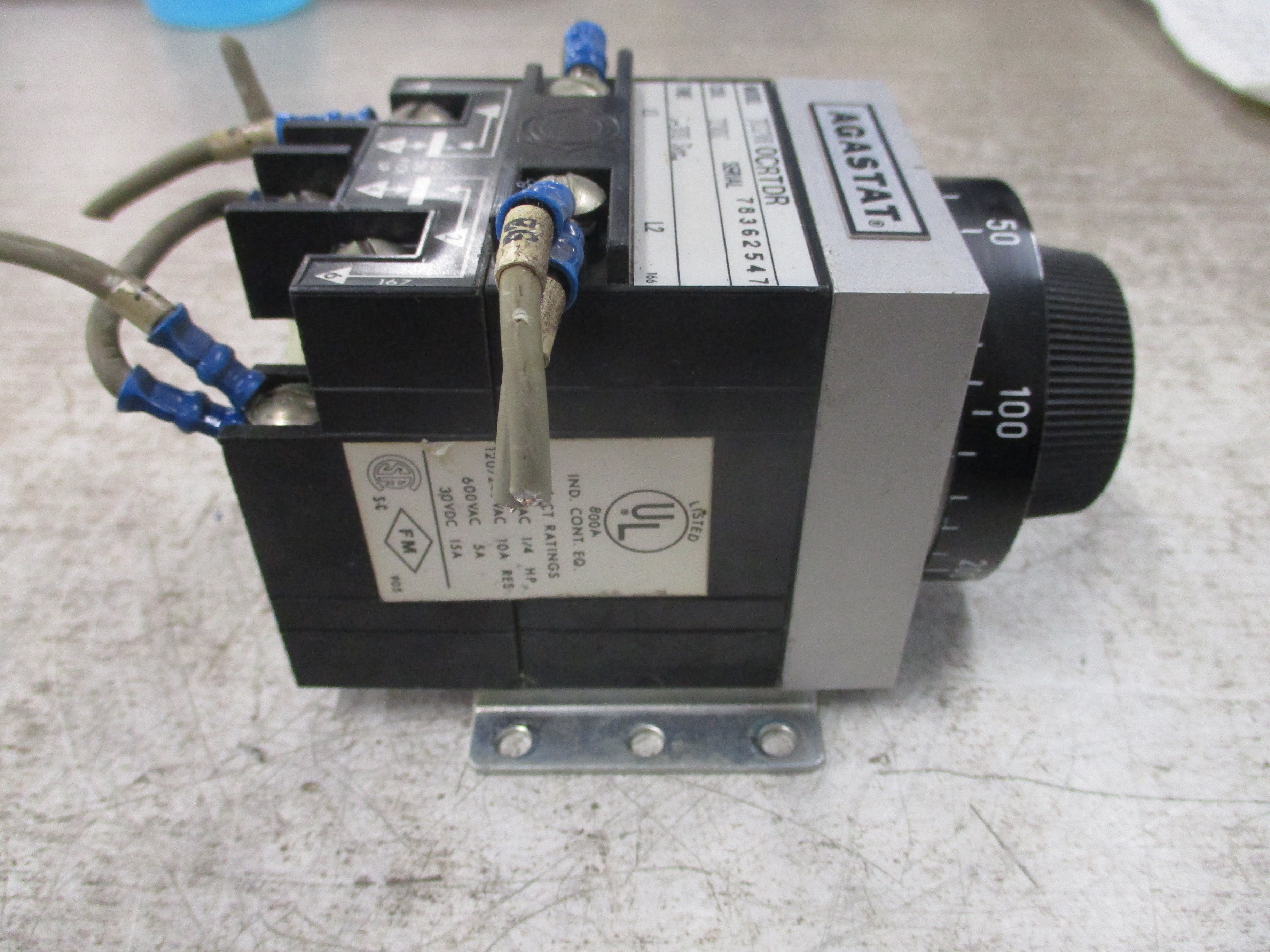 Agastat Timer 7012VK OCRTDR 32VDC Coil Time: 1-300 Sec Used