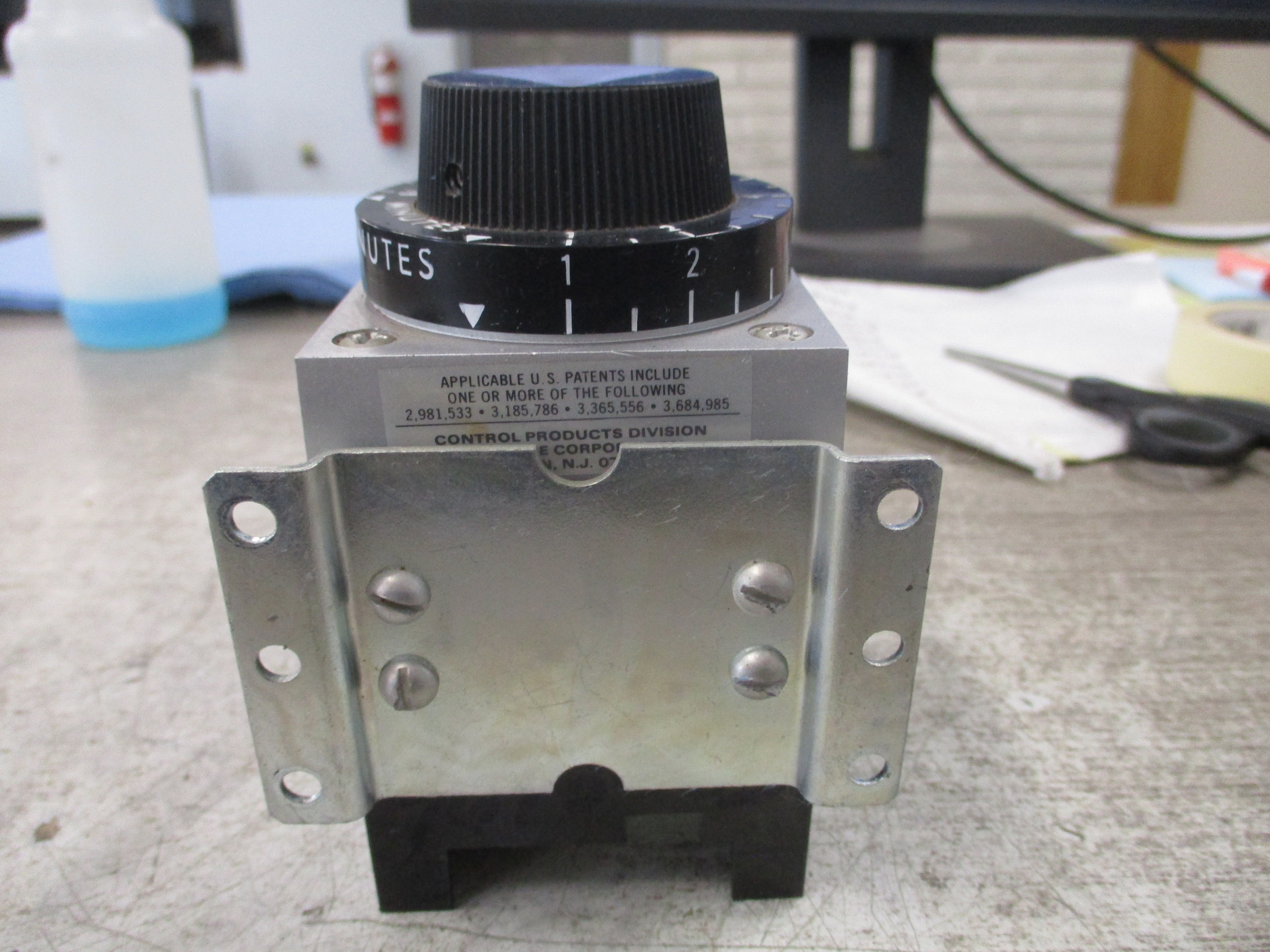 Agastat Timer 7012VF DLTDR 32VDC Coil Time: 1-10 min Used