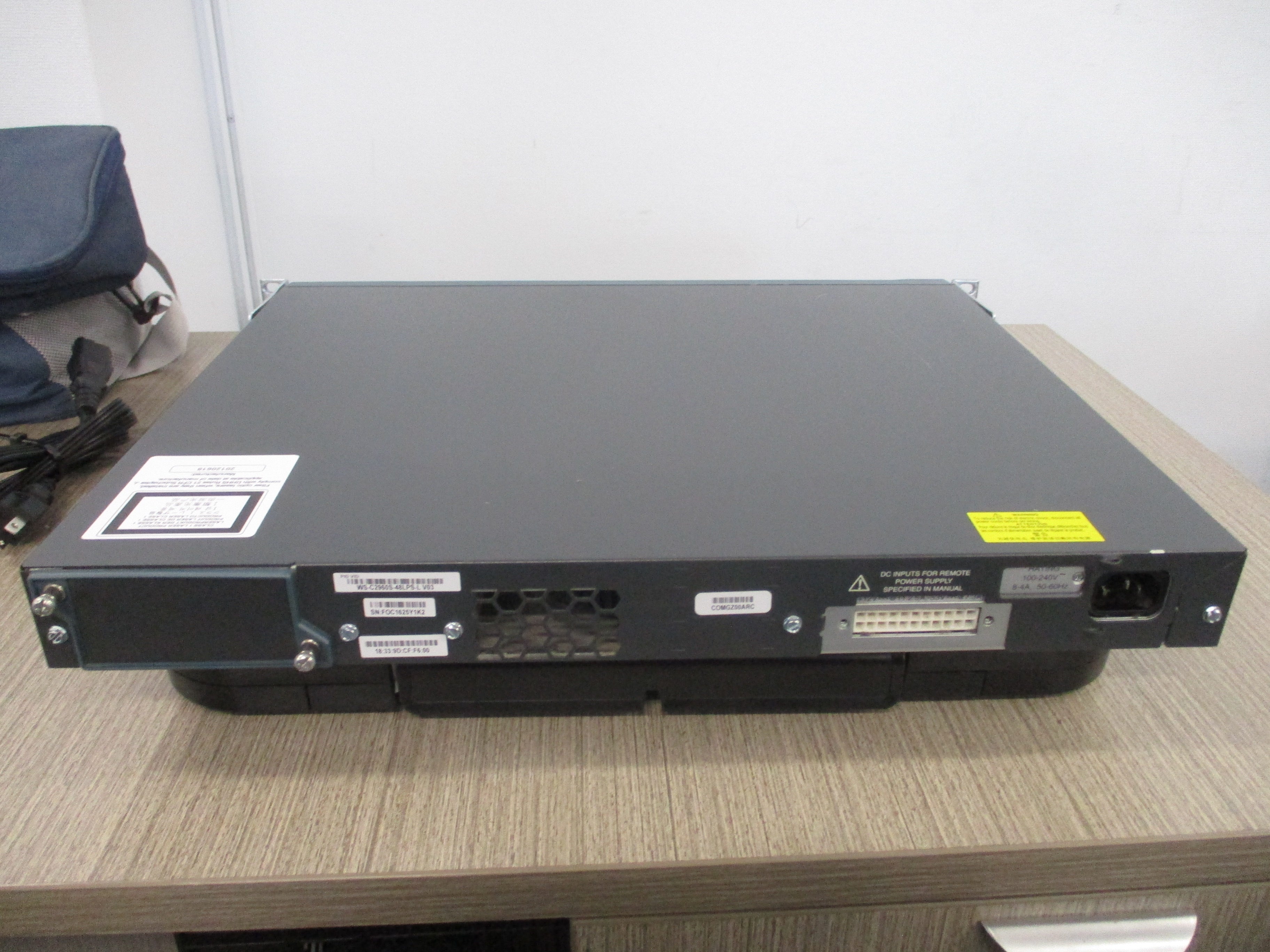 Cisco 48-Port Gigabit Switch WS-C2960S-48LPS-L V03 Used