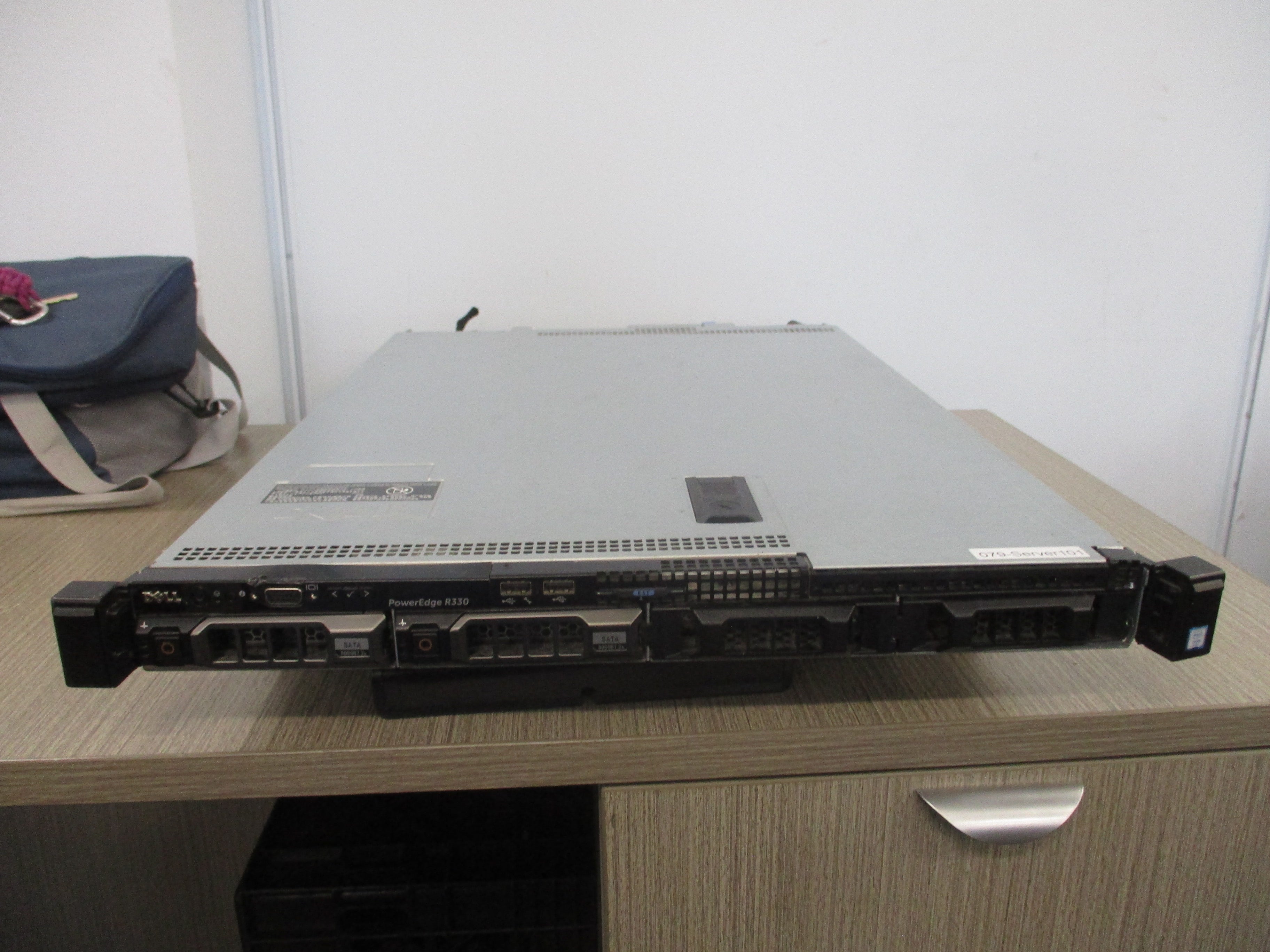 Dell PowerEdge Rackmount Server R330 Intel Xeon E3-1220 3.06Hz 8GB DDR4 RAM