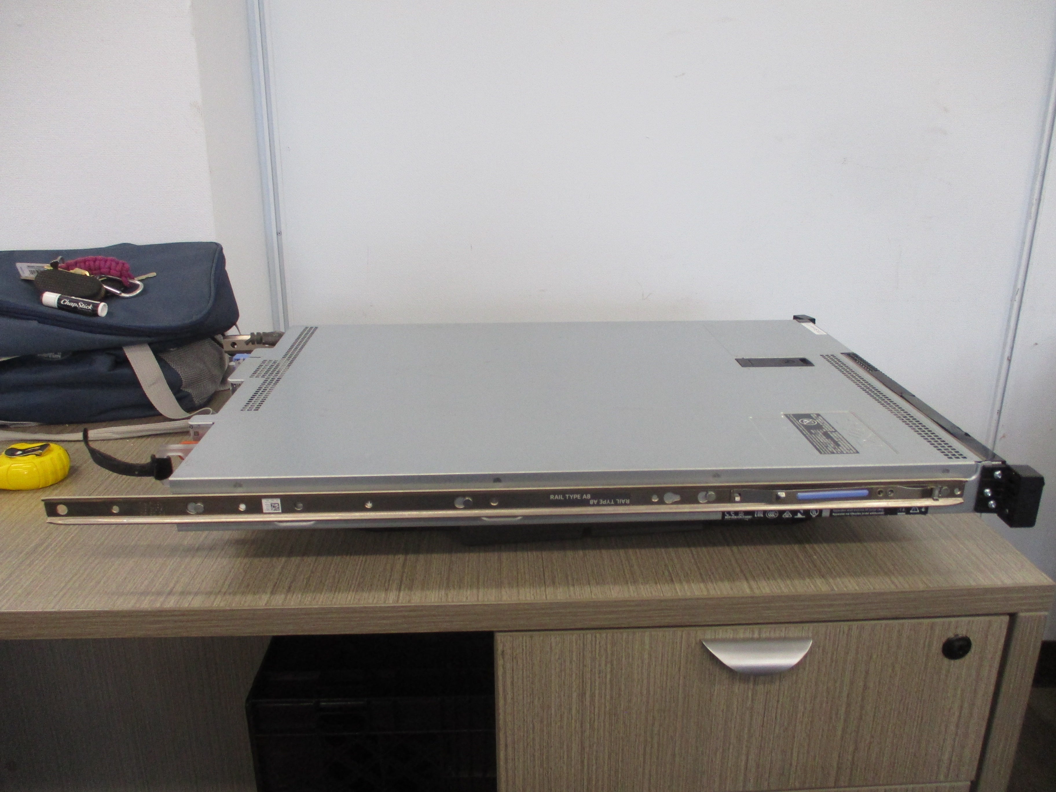 Dell PowerEdge Rackmount Server R330 Intel Xeon E3-1220 3.06Hz 8GB DDR4 RAM