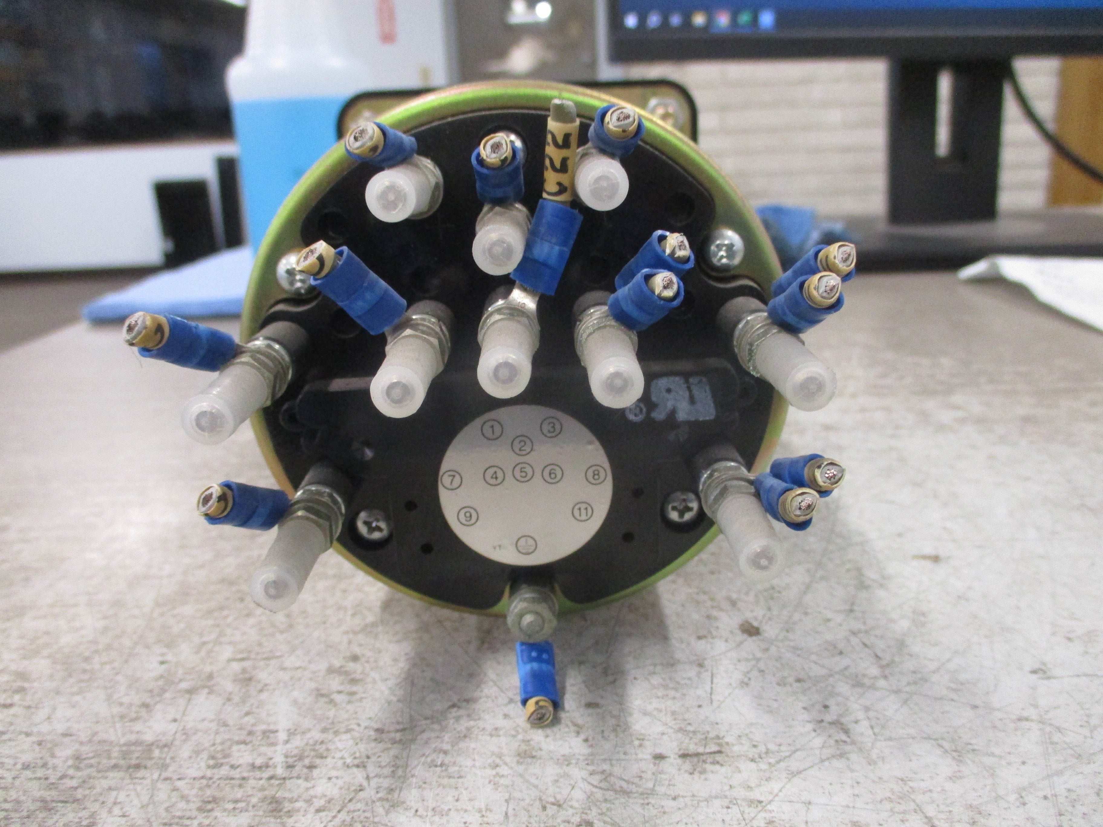 GE AC Kilowatt Meter 103251ANFF7CTC Range: 0-600KW Used