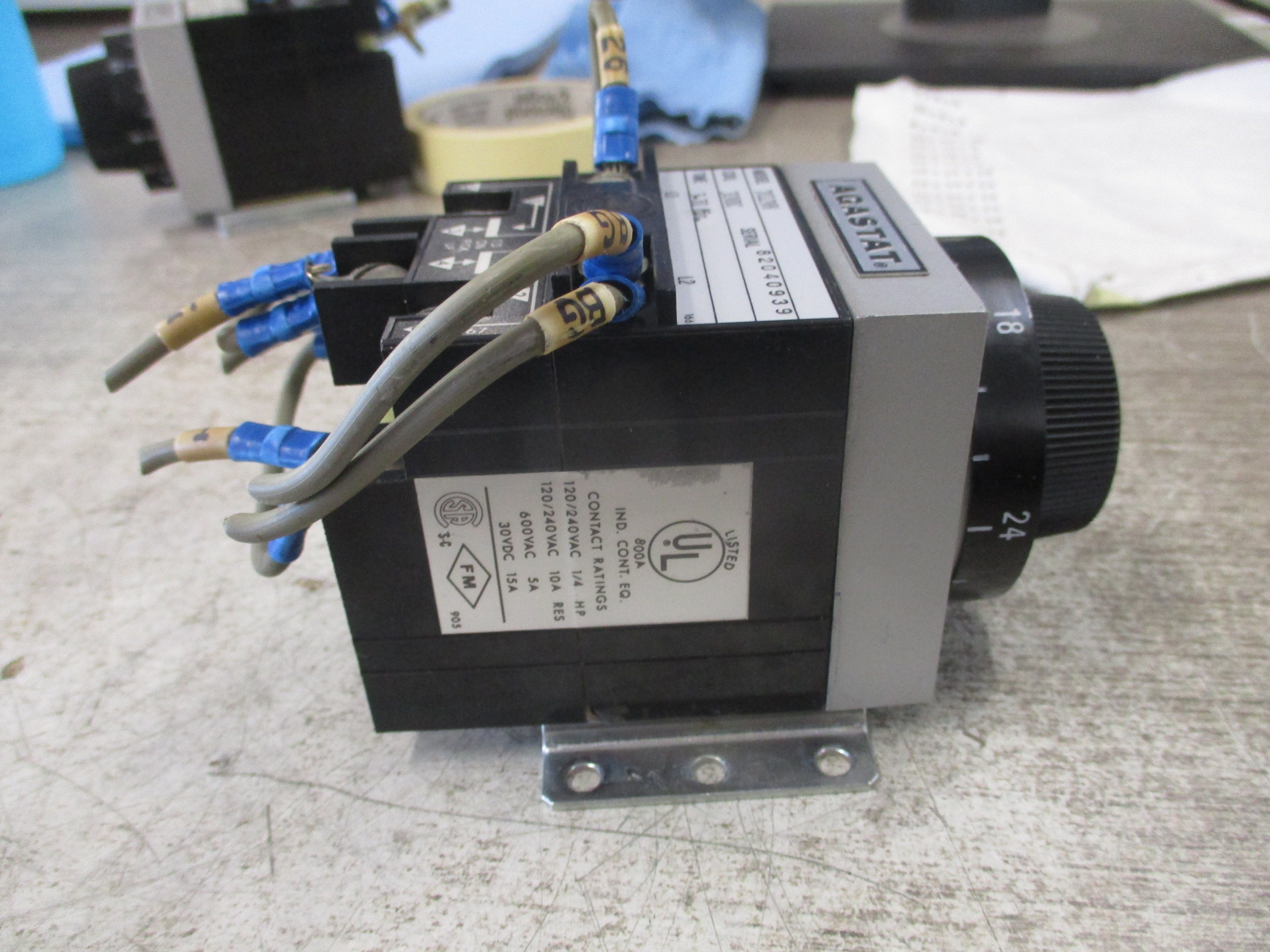 Agastat Timer 7012VH 32VDC Coil Time: 3-30 Min. *Broken Dail* Used