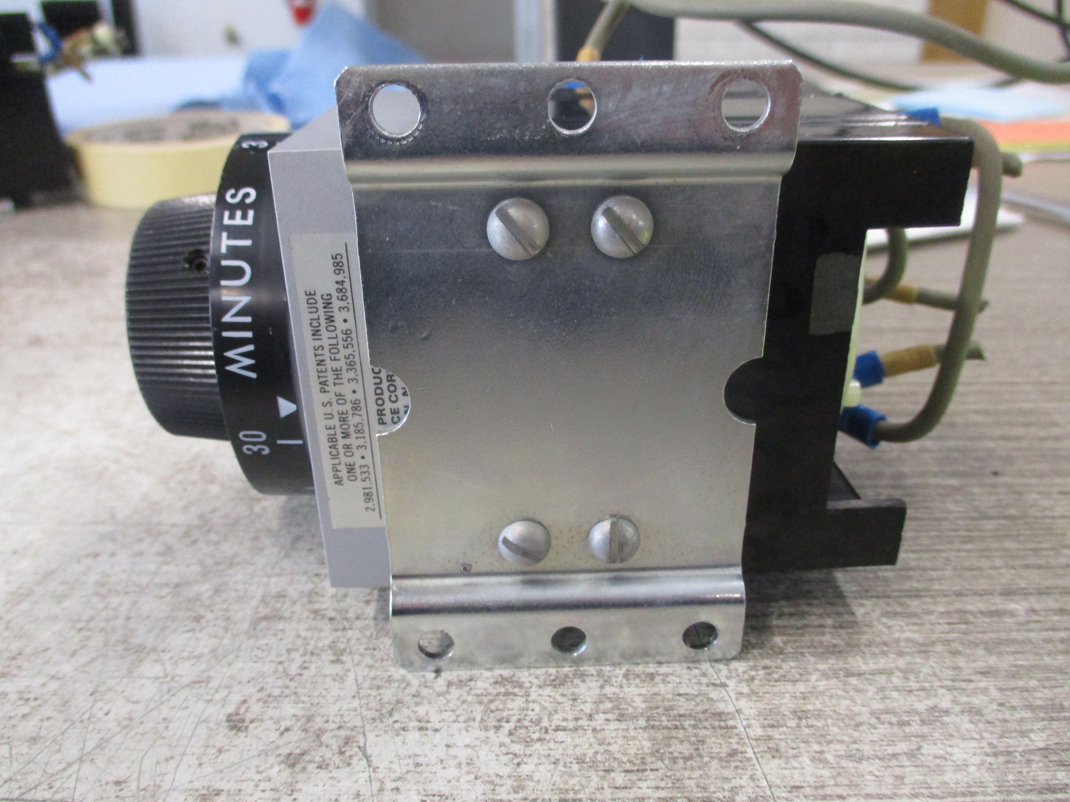 Agastat Timer 7012VH 32VDC Coil Time: 3-30 Min. *Broken Dail* Used