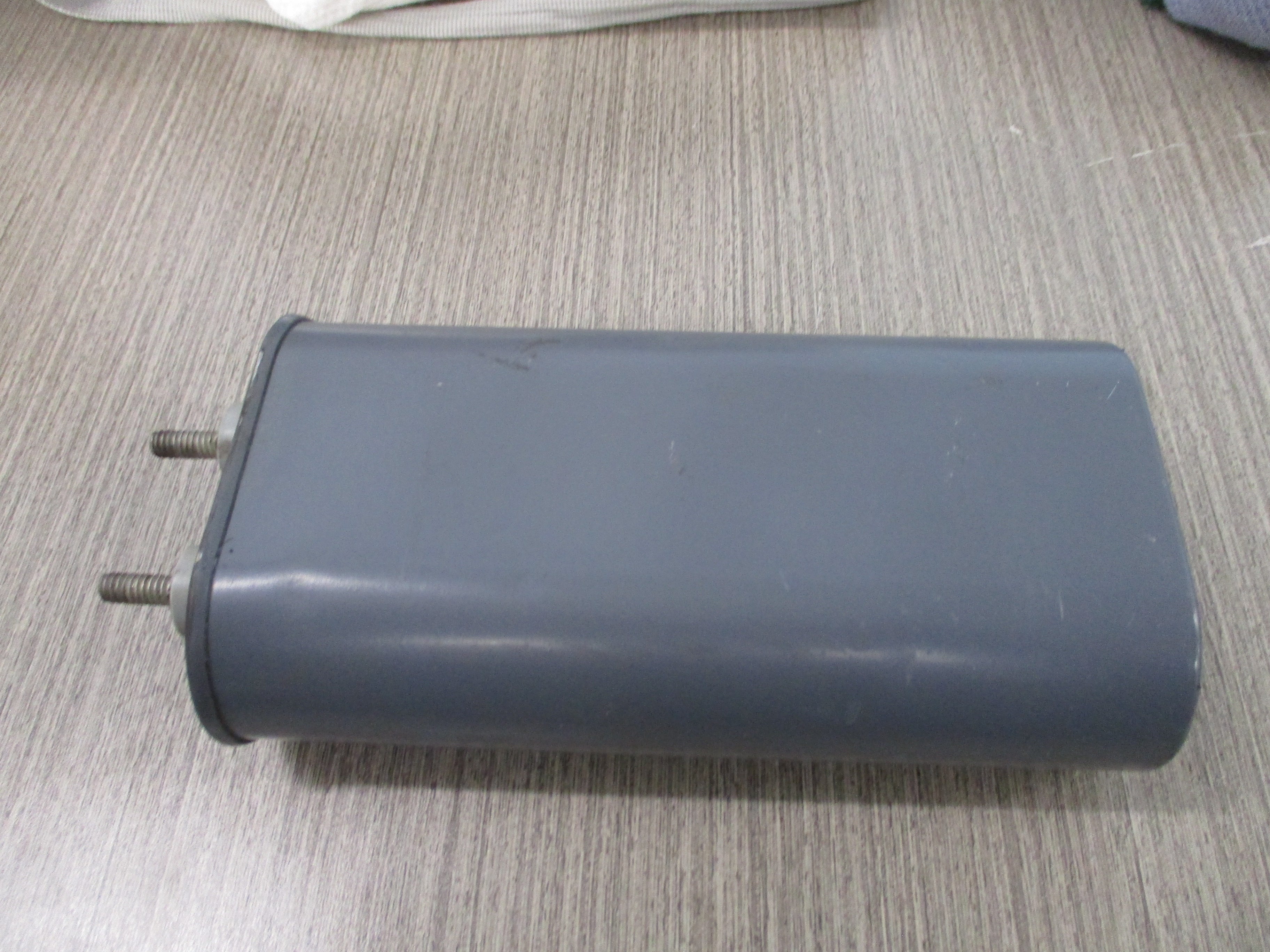 Ronken Capacitor 66D24306K80C 30MF 660V 60Hz Used