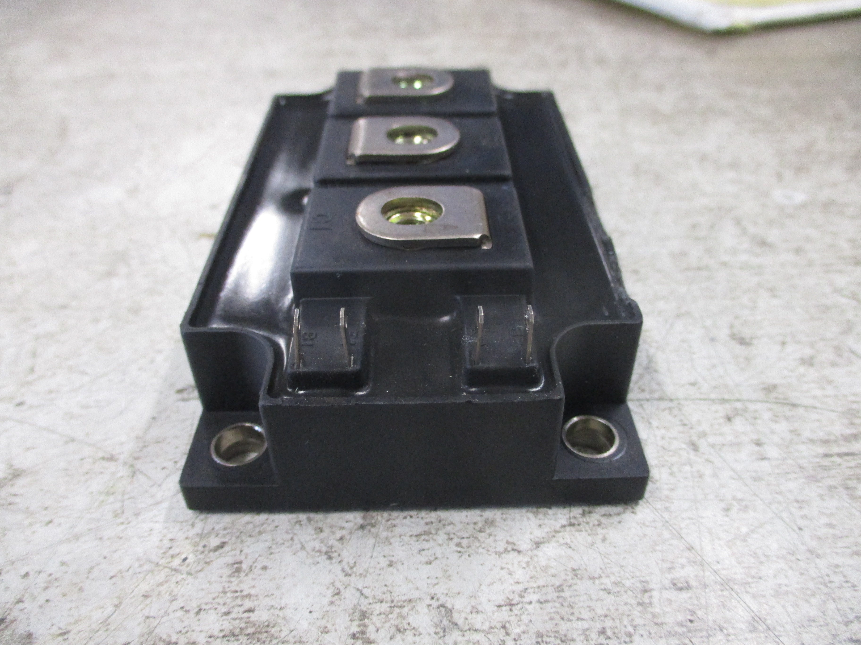 Fuji Electric IGBT Module 2MBI150J-120 150A 1200V Used