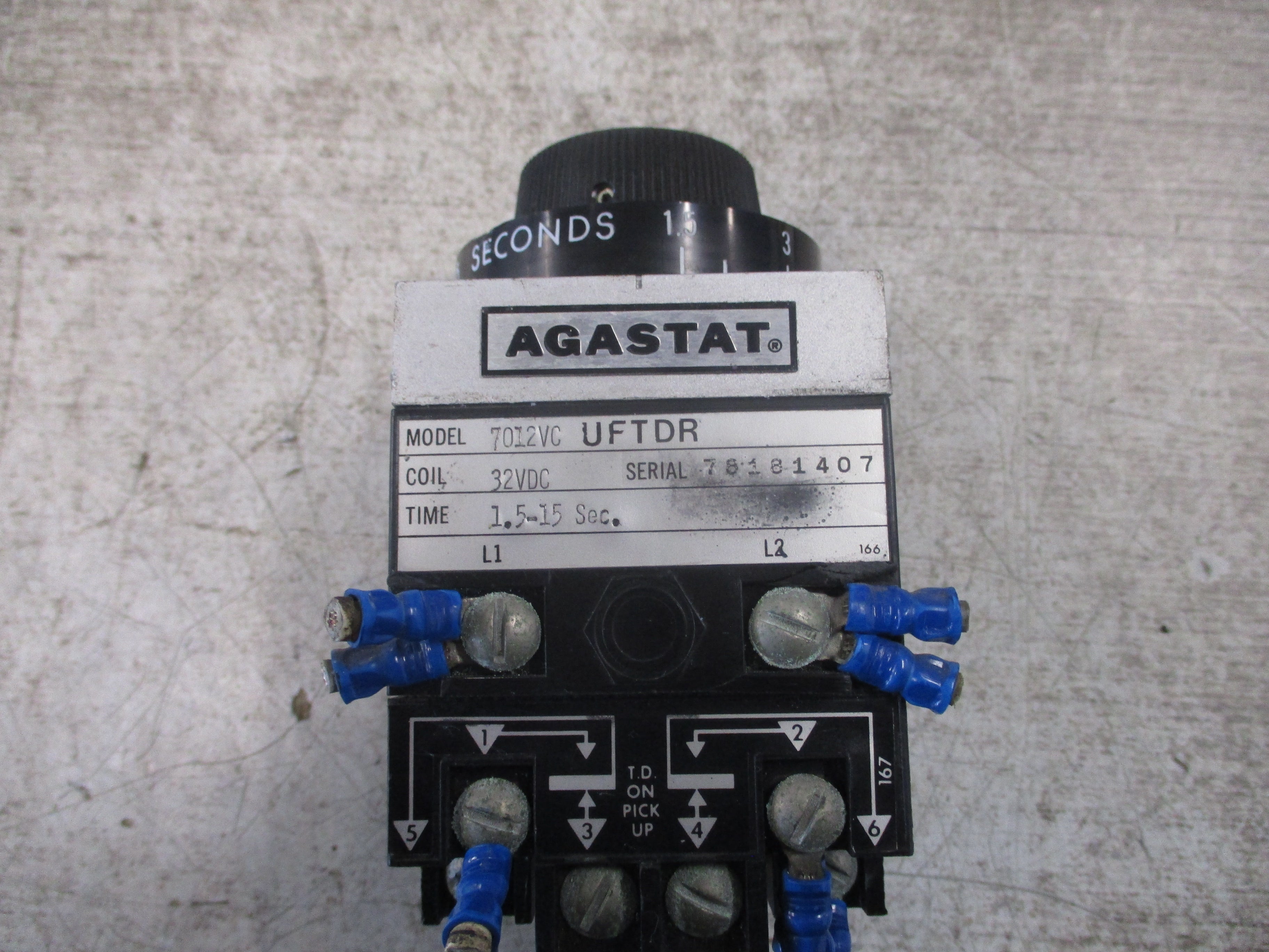 Agastat Timer 7012VC UFTDR 32VDC Coil Time: 1.5-15 sec Used