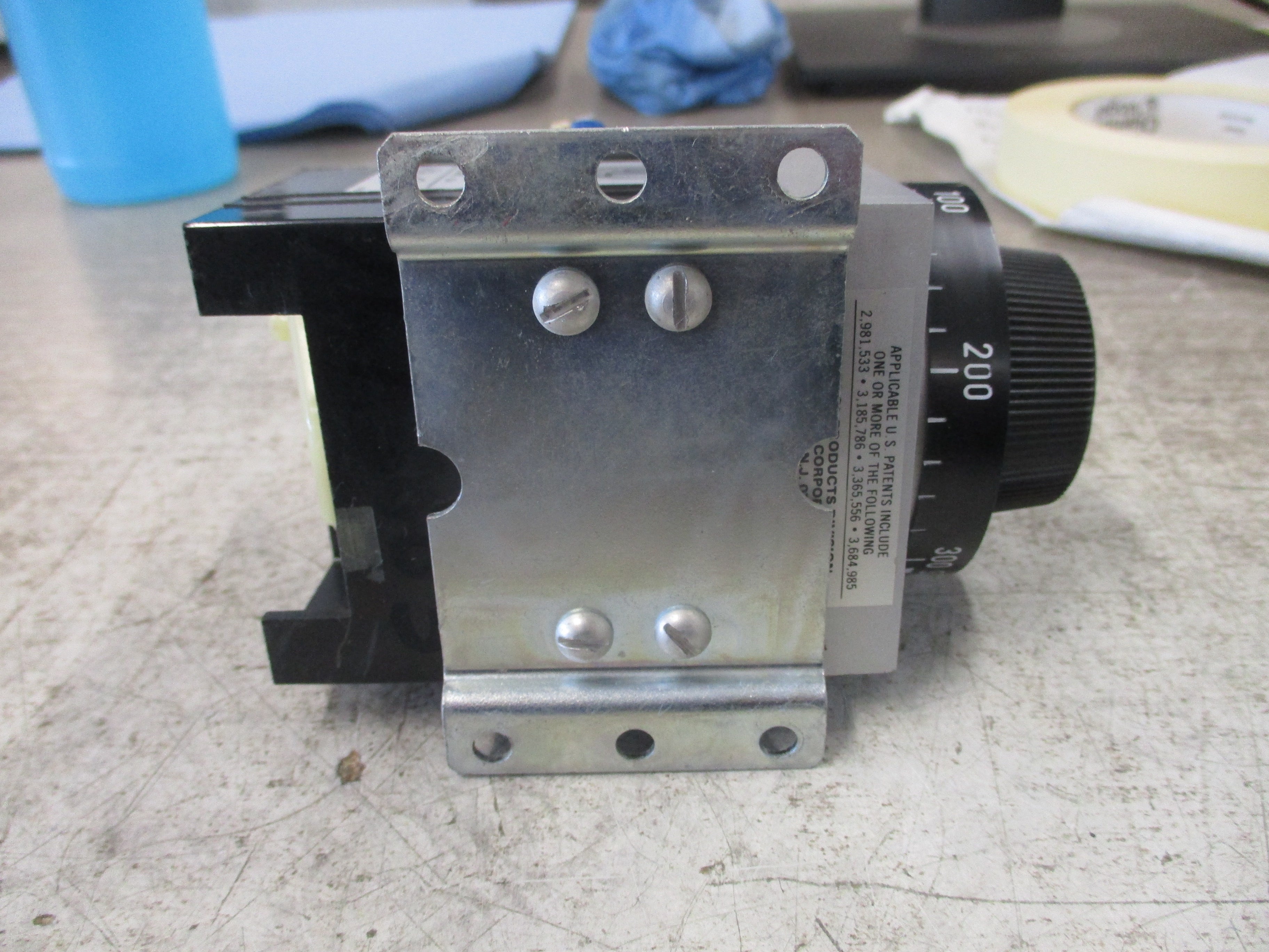 Agastat Timer 7012VK TDR 4 32VDC Coil Time: 1-300 sec Used