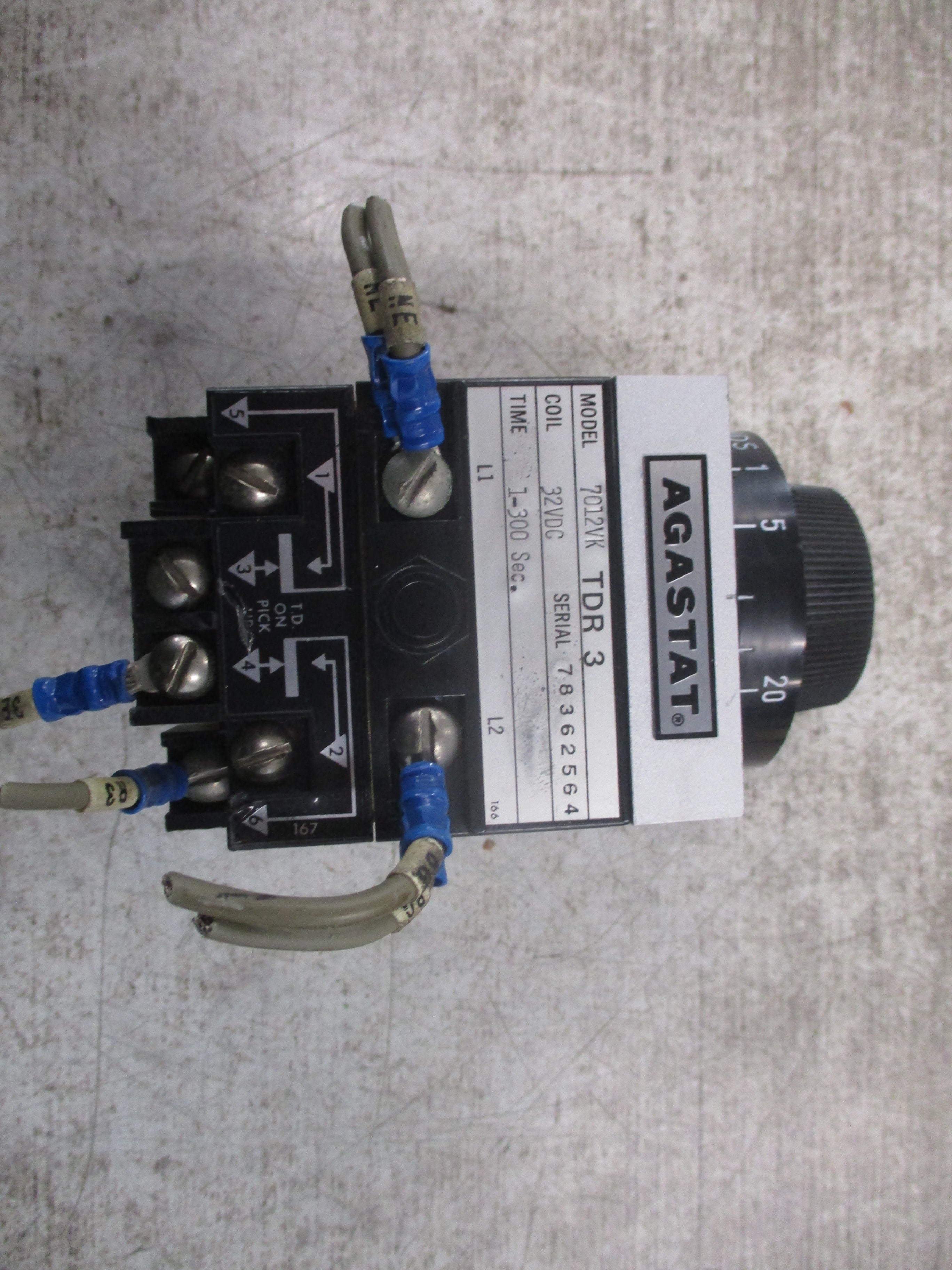 Agastat Timer 7012VK TDR 3 32VDC Coil Time: 1-300 sec Used