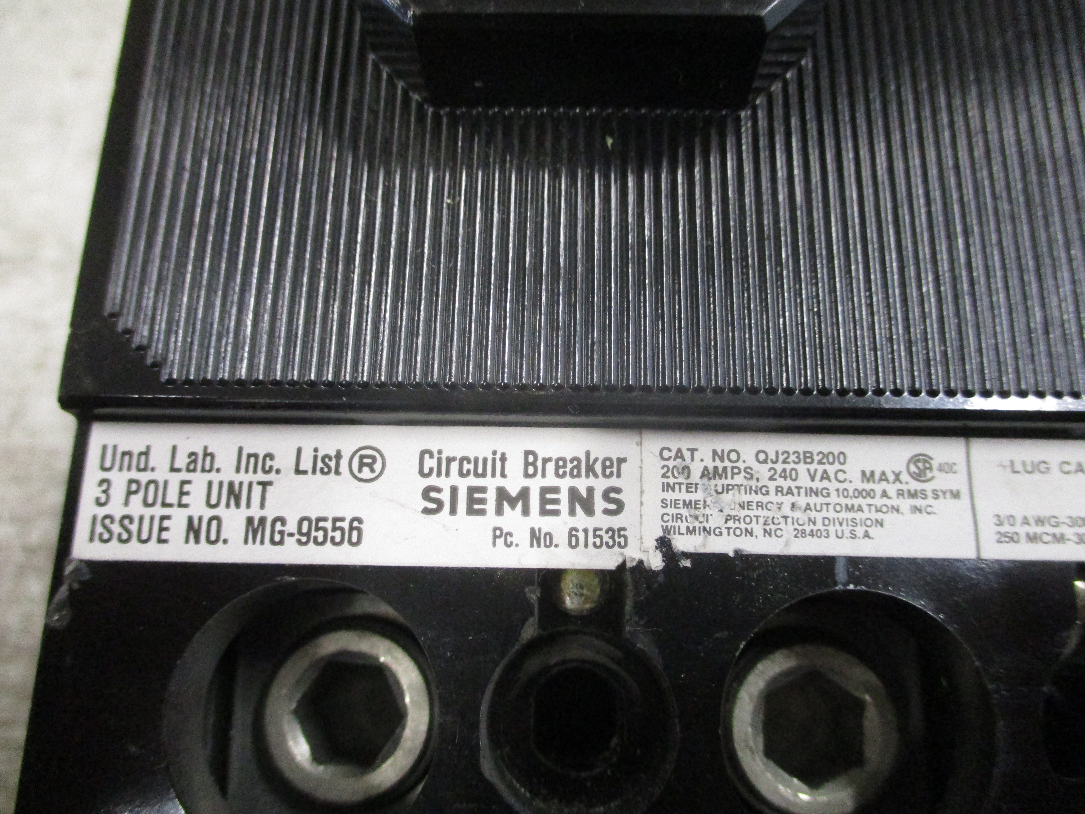 Siemens Circuit Breaker QJ23B200 200A 240V 3P Used