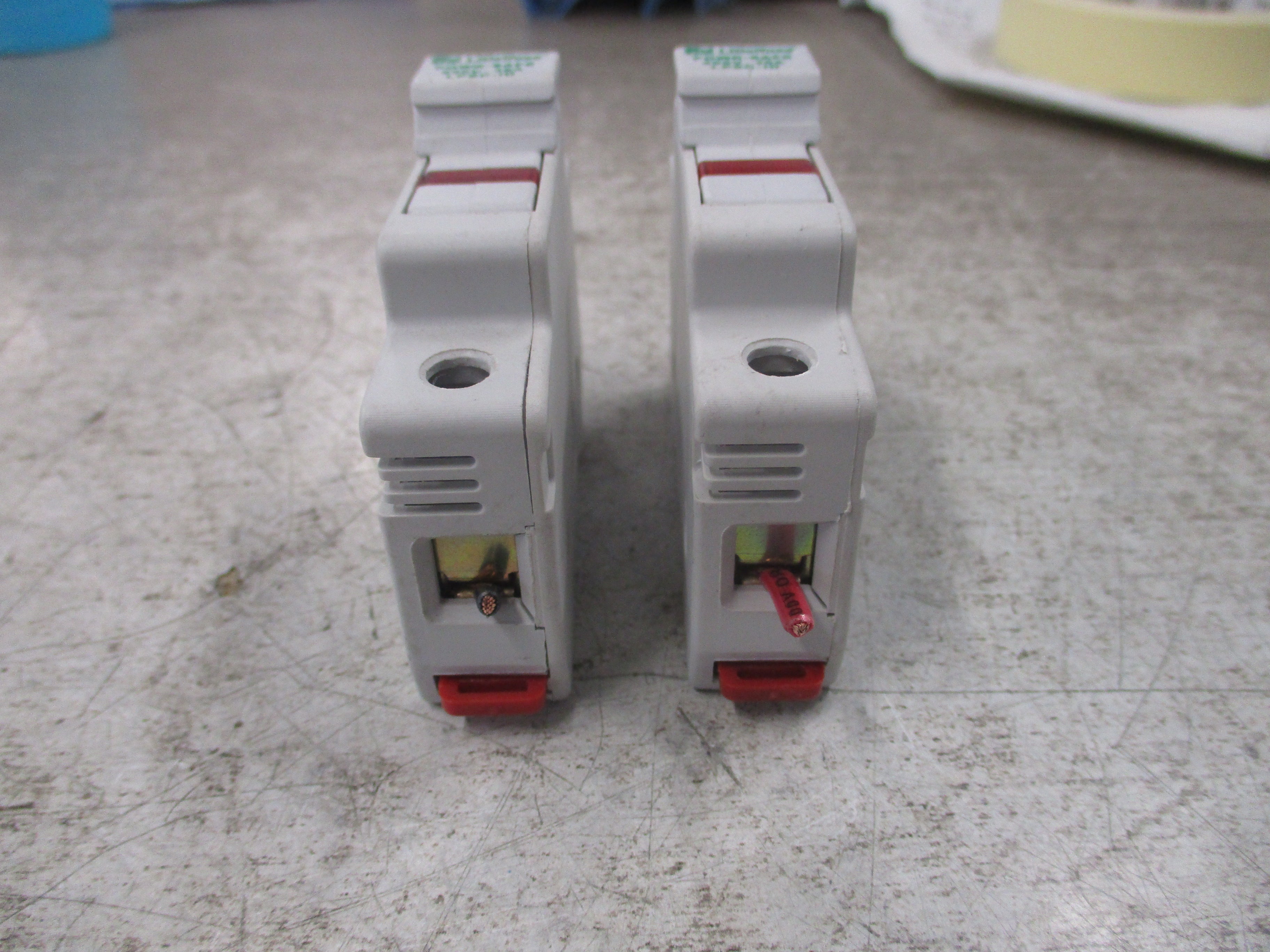 Littelfuse Power-Safe Fuse Holder LPSC-ID 30A 600V 1P *Lot of 2* Used
