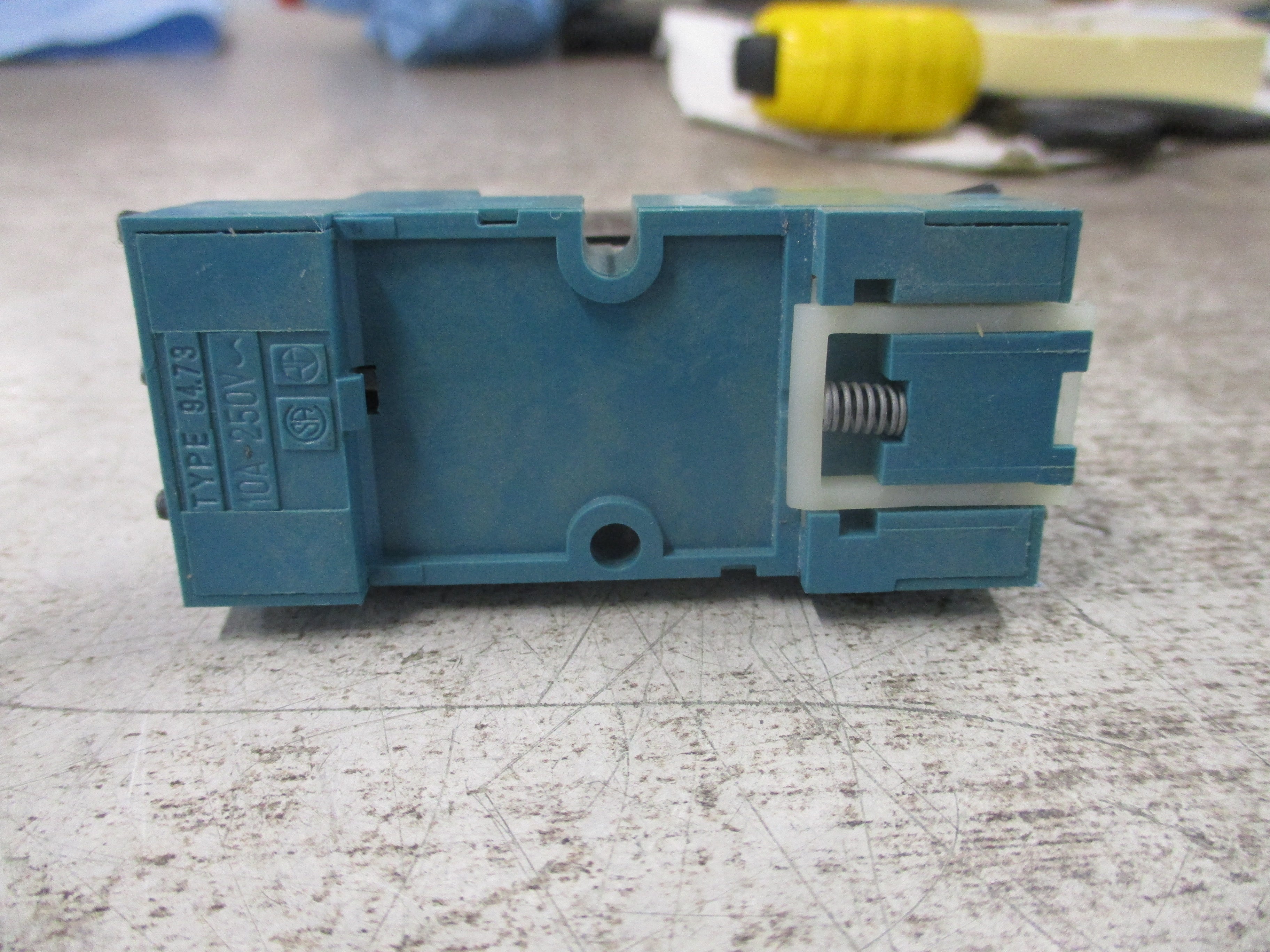 Finder Relay 55.33.8.024.0000 24V Coil W/Base Used