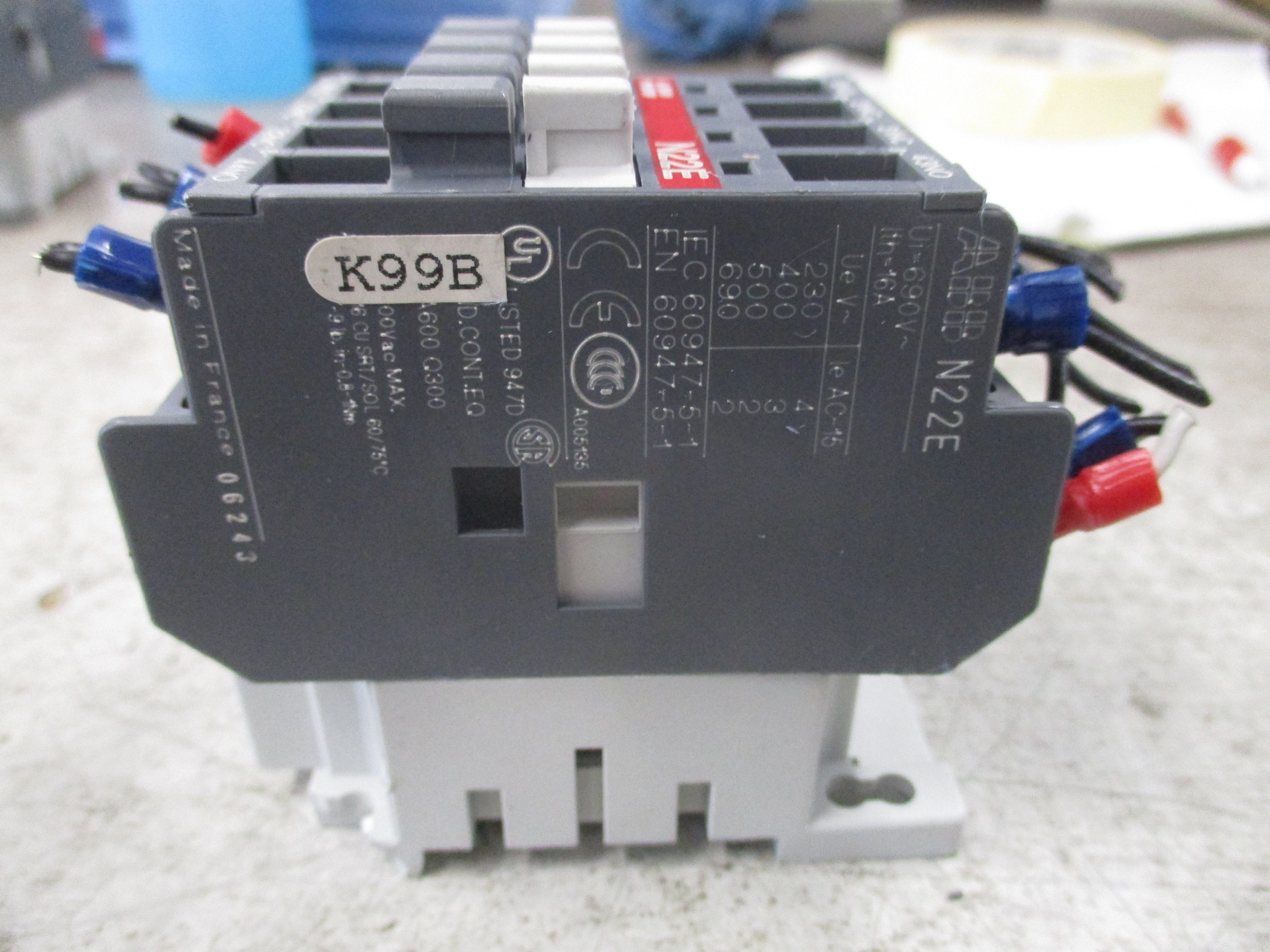 ABB Contactor N22E 110-120V Coil 600V *Broken Foot* Used