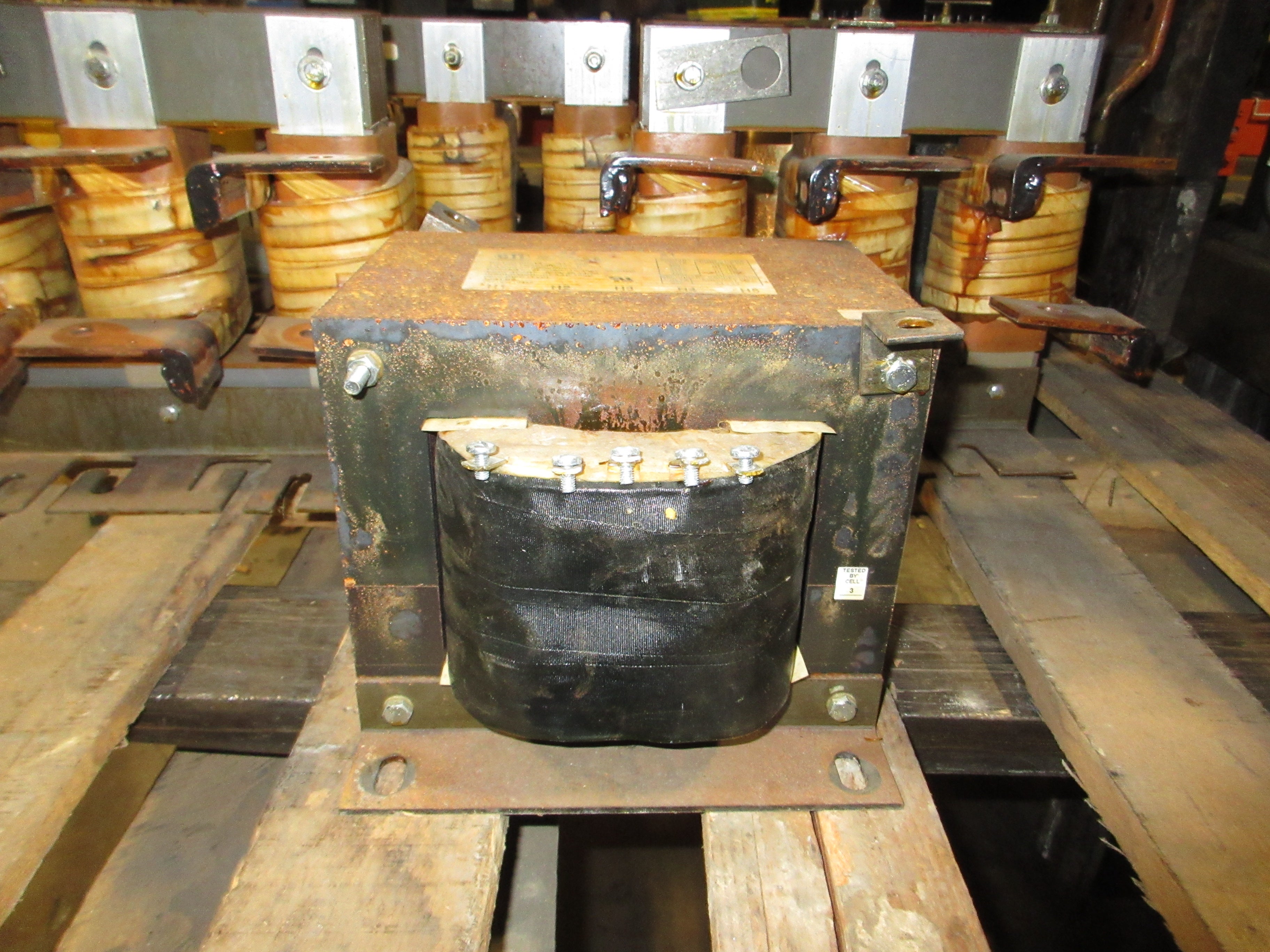 GTi Transformer PC33130P331 Rev. 1 3.3KVA Pri: 460V Sec: 230V Used