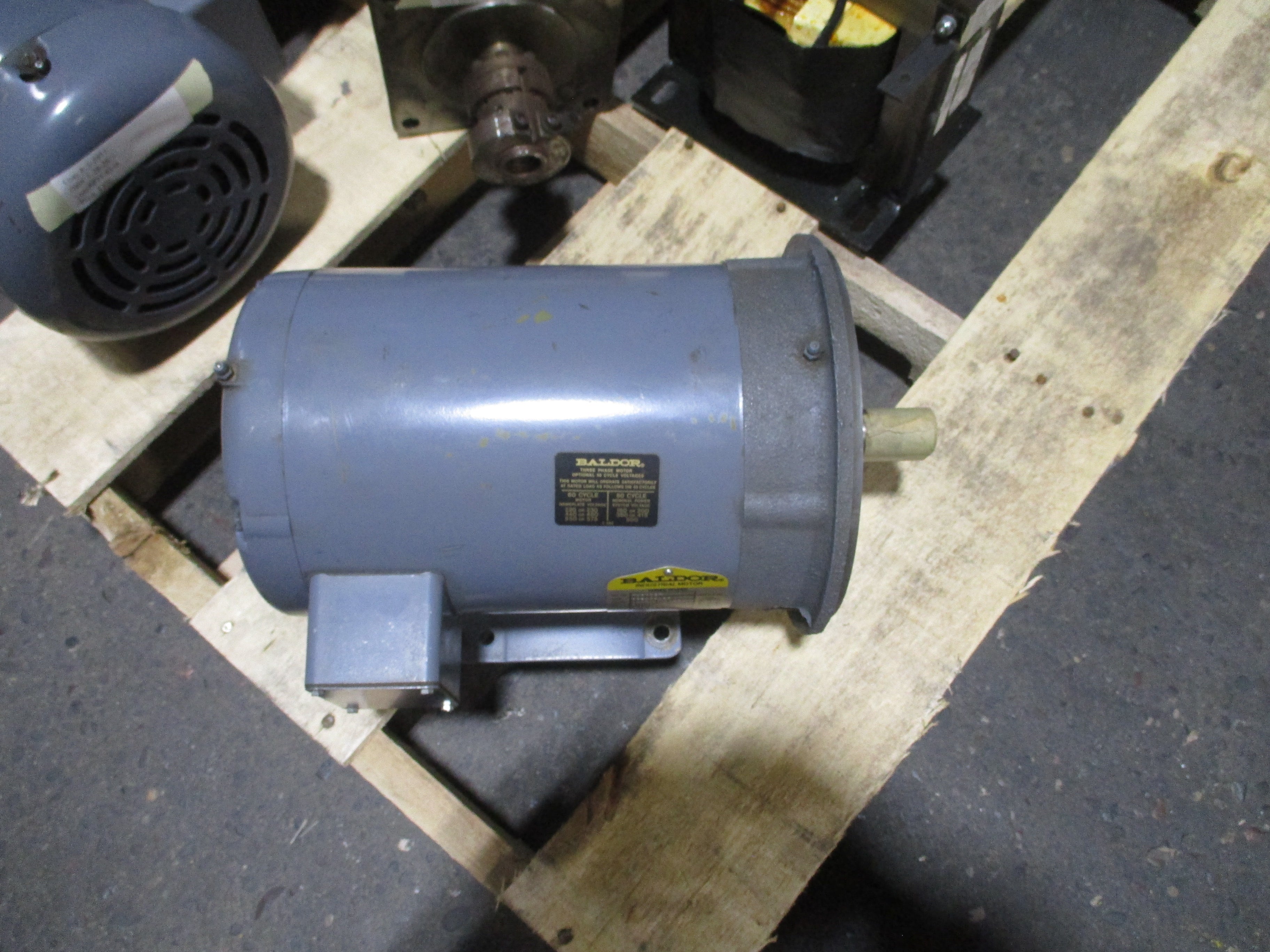 Baldor Motor CM3218T 5HP 208/230/460V 14.8-14/7A 1800RPM 60Hz 3Ph Frame: 184TC