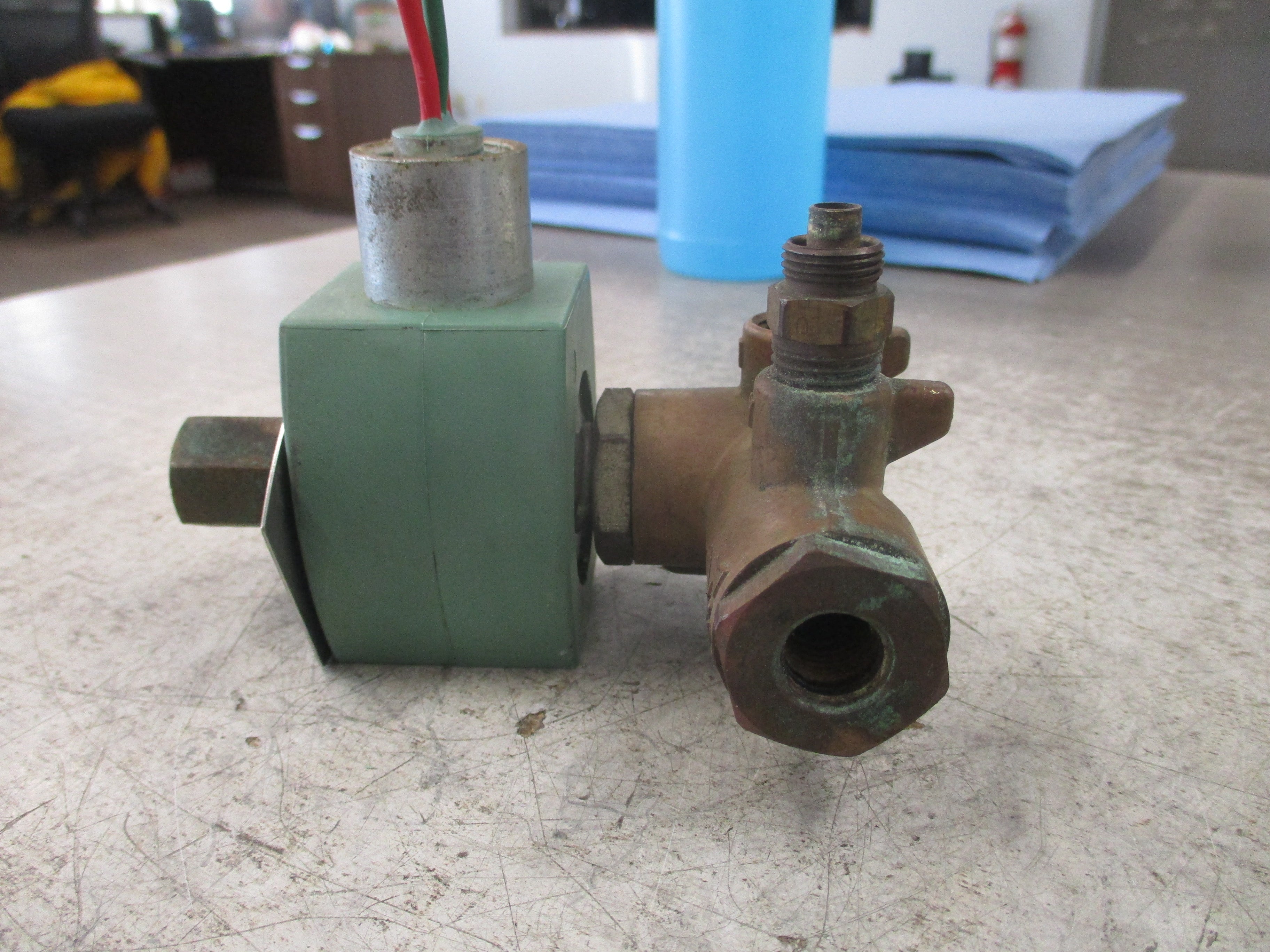 Asco Red-Hat II Solenoid Valve 8345G1 10-150 PSI Used