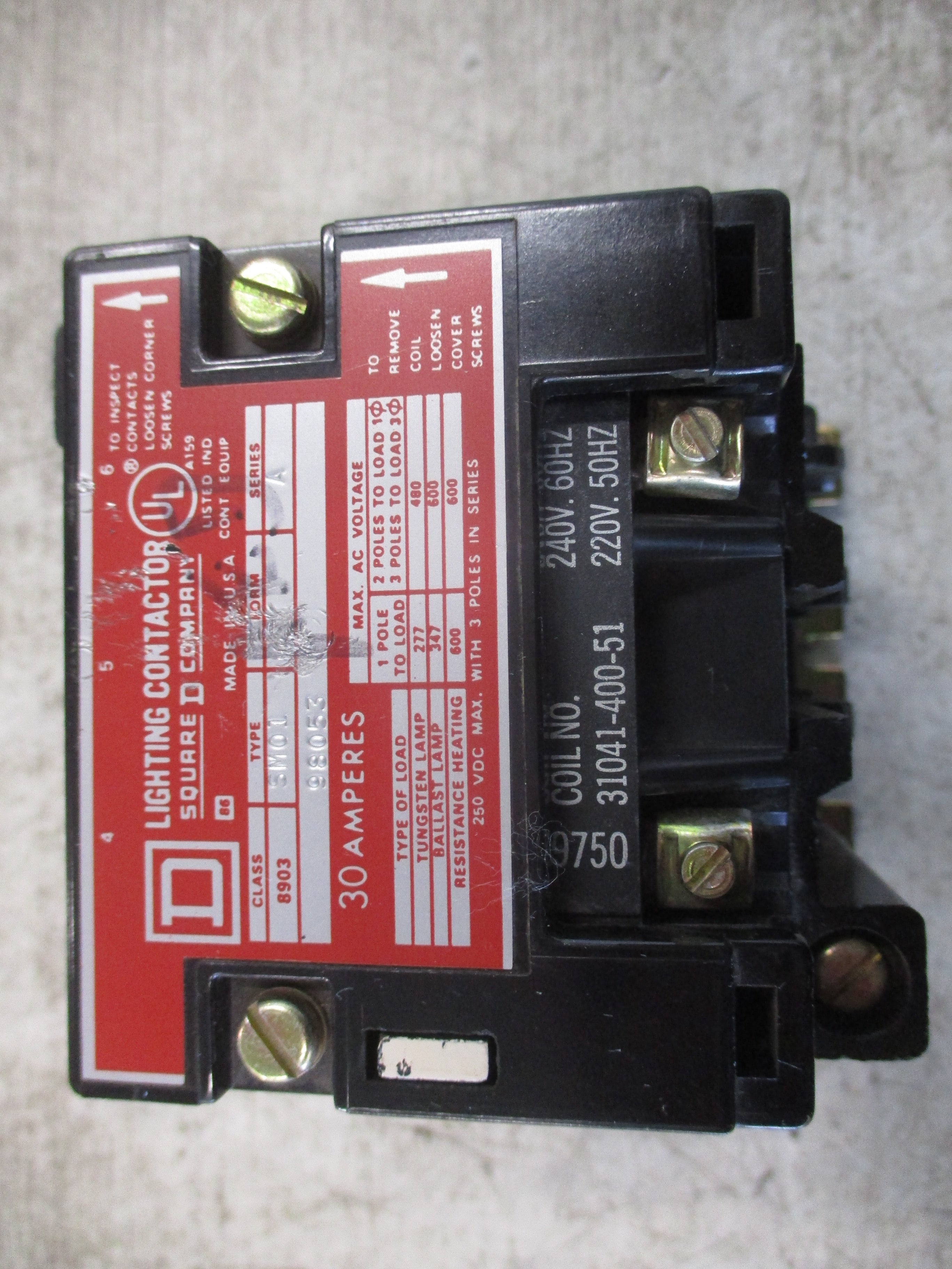Square D Lighting Contactor 8903 SMO1 240V Coil 30A 600V Used