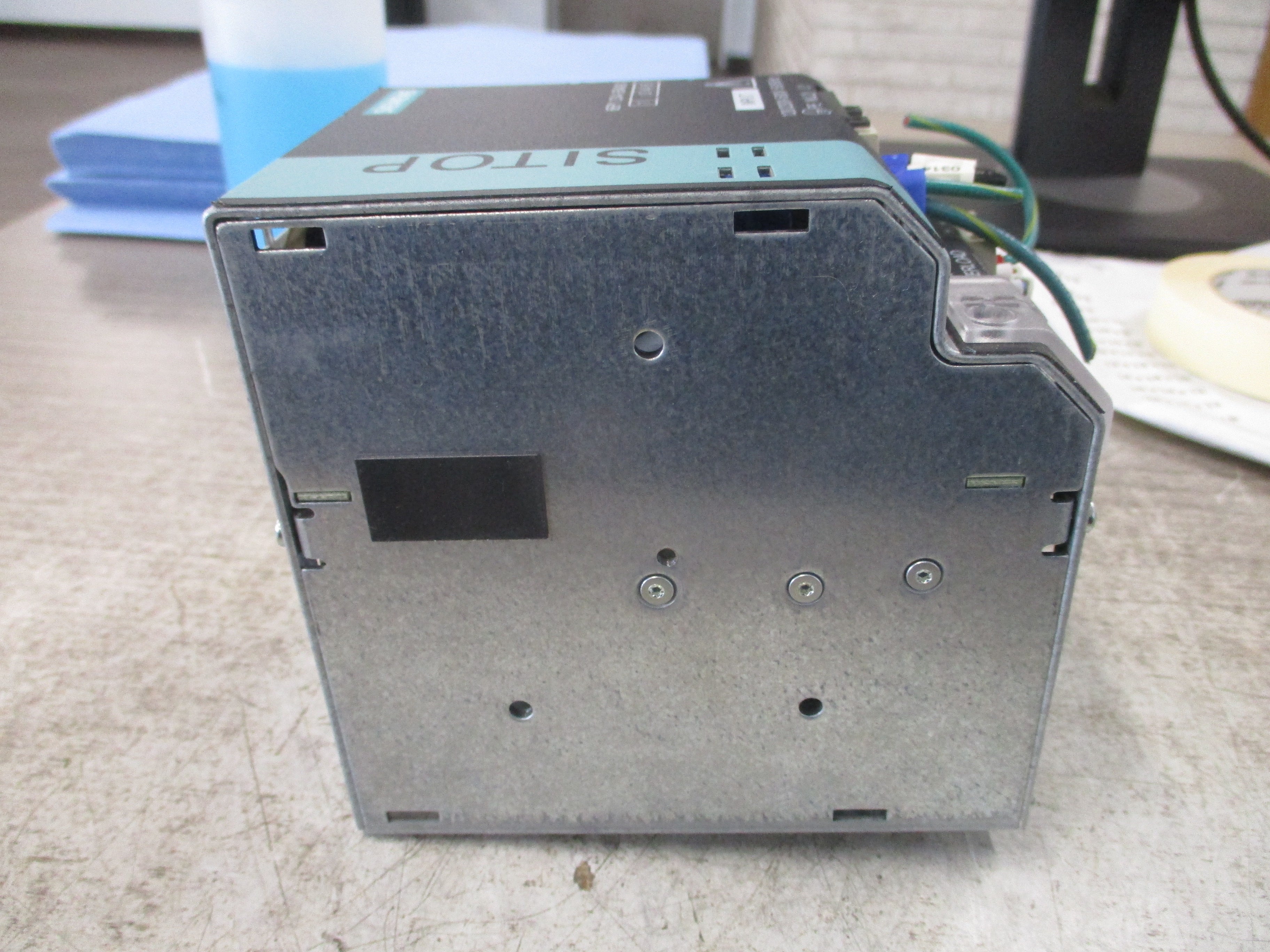 Siemens SITOP Power Supply 6EP1 334-3BA00 Input: AC 120-230/230-500V 4.4/2.4A