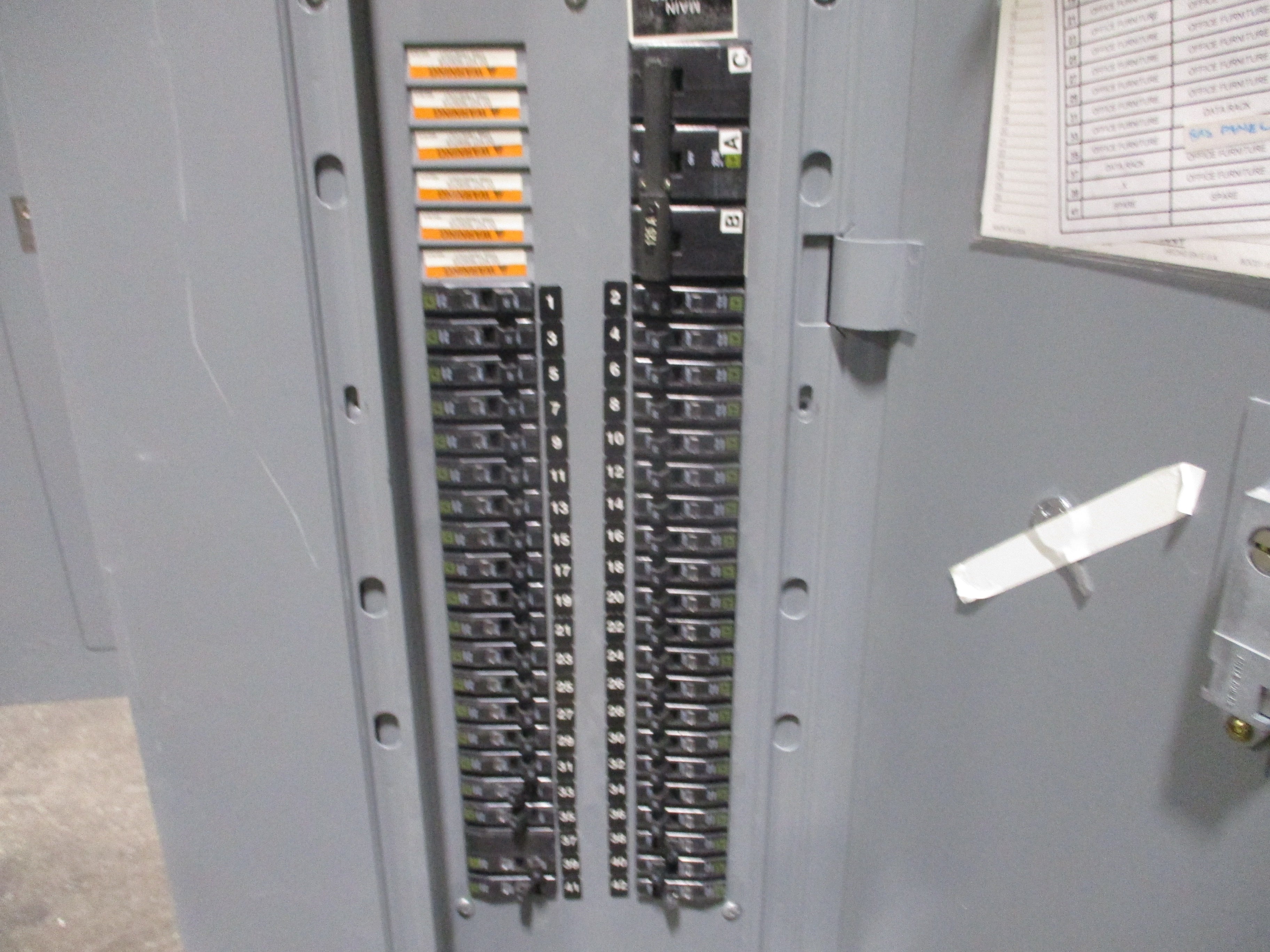 Square D Main Breaker Circuit Breaker Panel 12219851720070001 125A Main 125A Max
