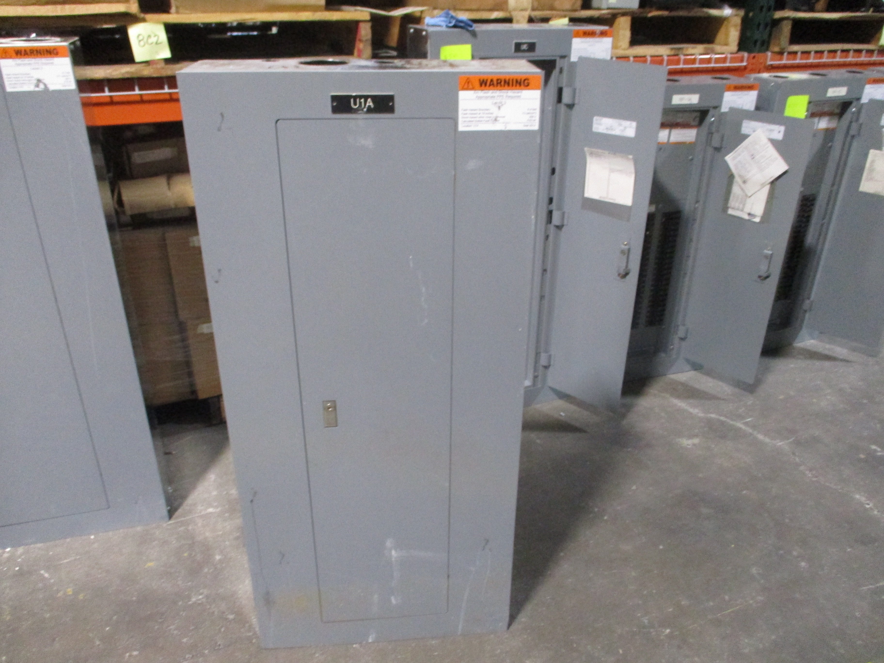 Square D Main Breaker Circuit Breaker Panel 12219851720020001 125A Main 125A Max