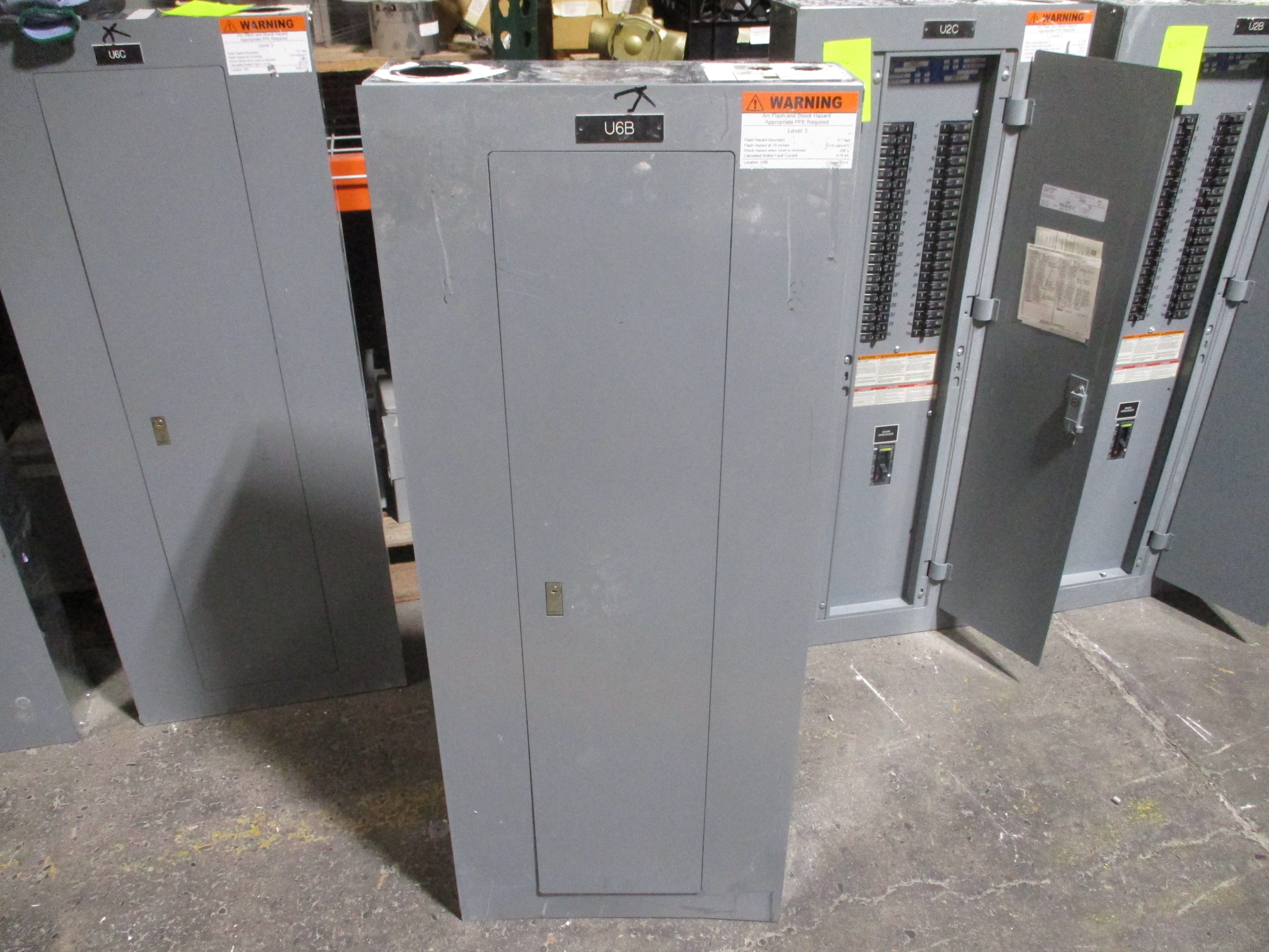 Square D Main Breaker Circuit Breaker Panel 12224068860020001 125A Main 125A Max