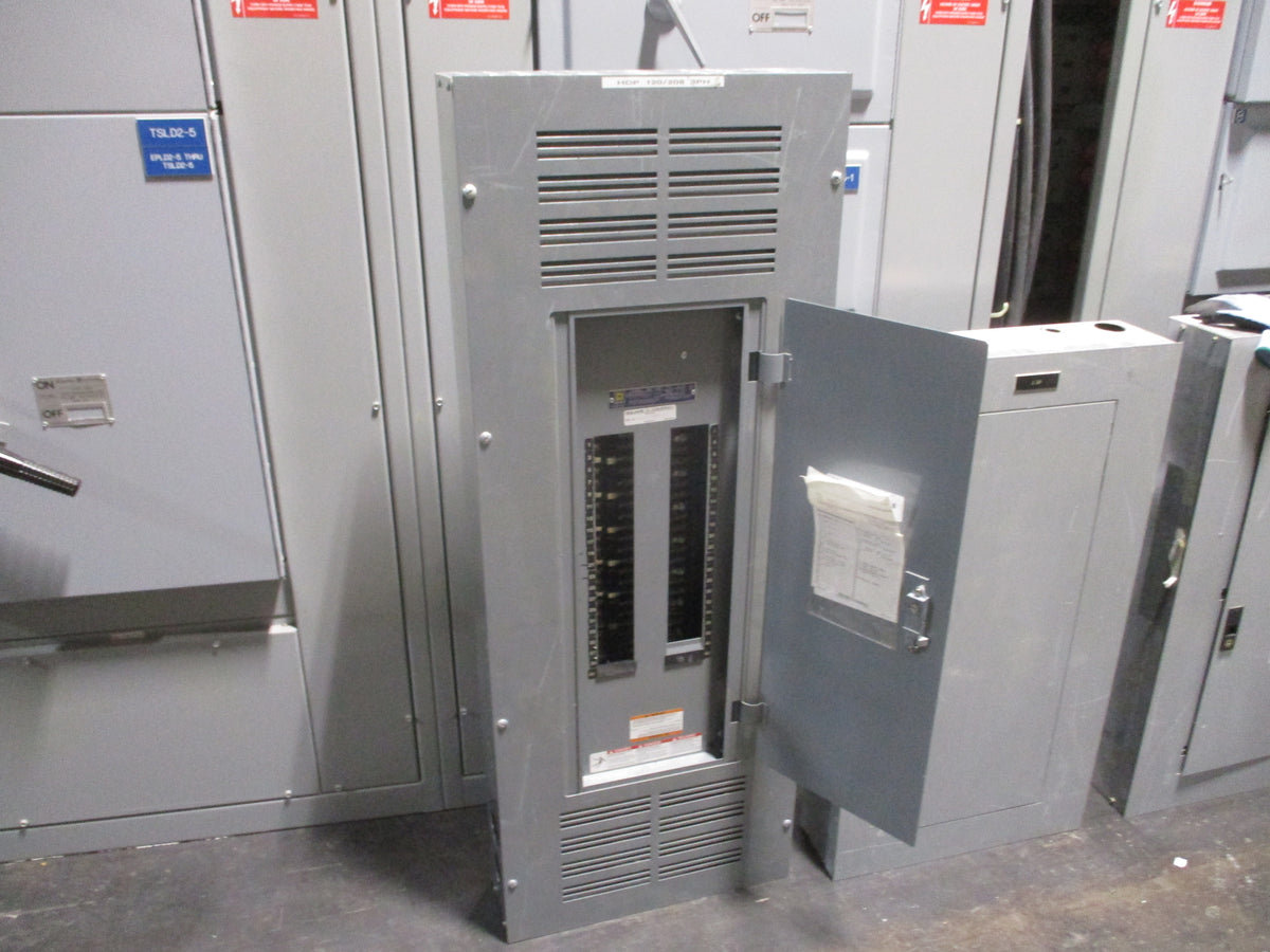 Square D Main Lug Circuit Breaker Panel NQOD442L400CU 208Y/120V 400A Max 3Ph 4W
