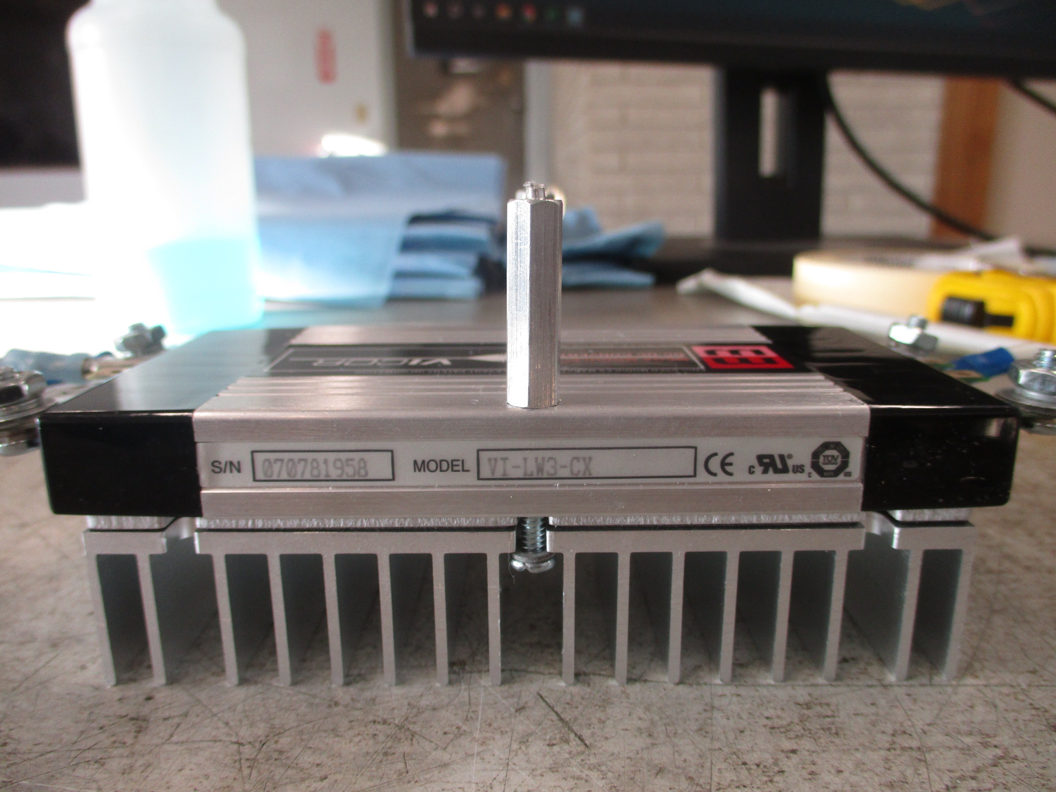 Vicor Mega Module DC-DC Converter VI-LW3-CX Input: 24VDC 100W Output: 24VDC 75W