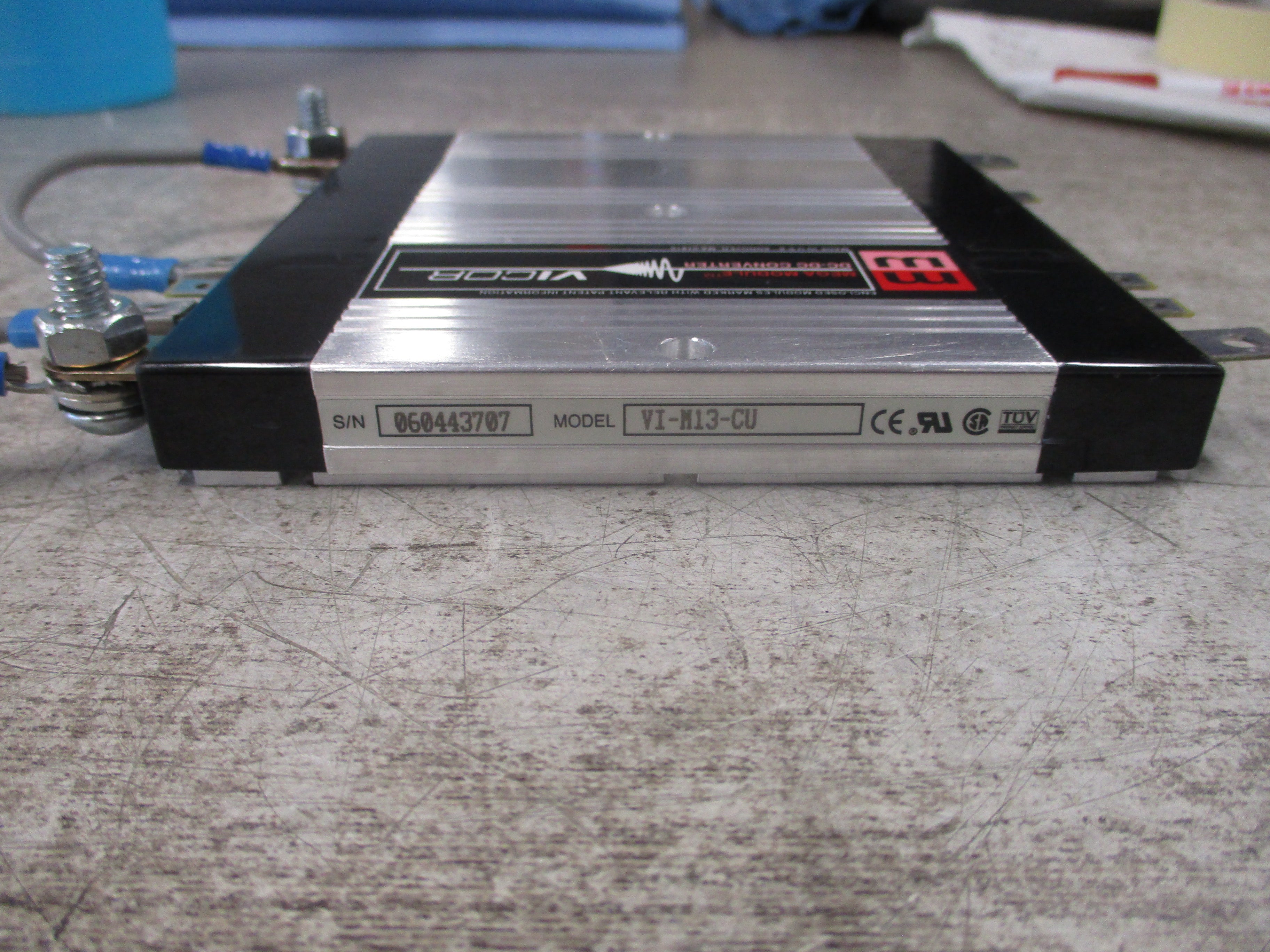Vicor Mega Module DC-DC Converter VI-M13-CU Input: 24VDC 270W Output: 24VDC 200W