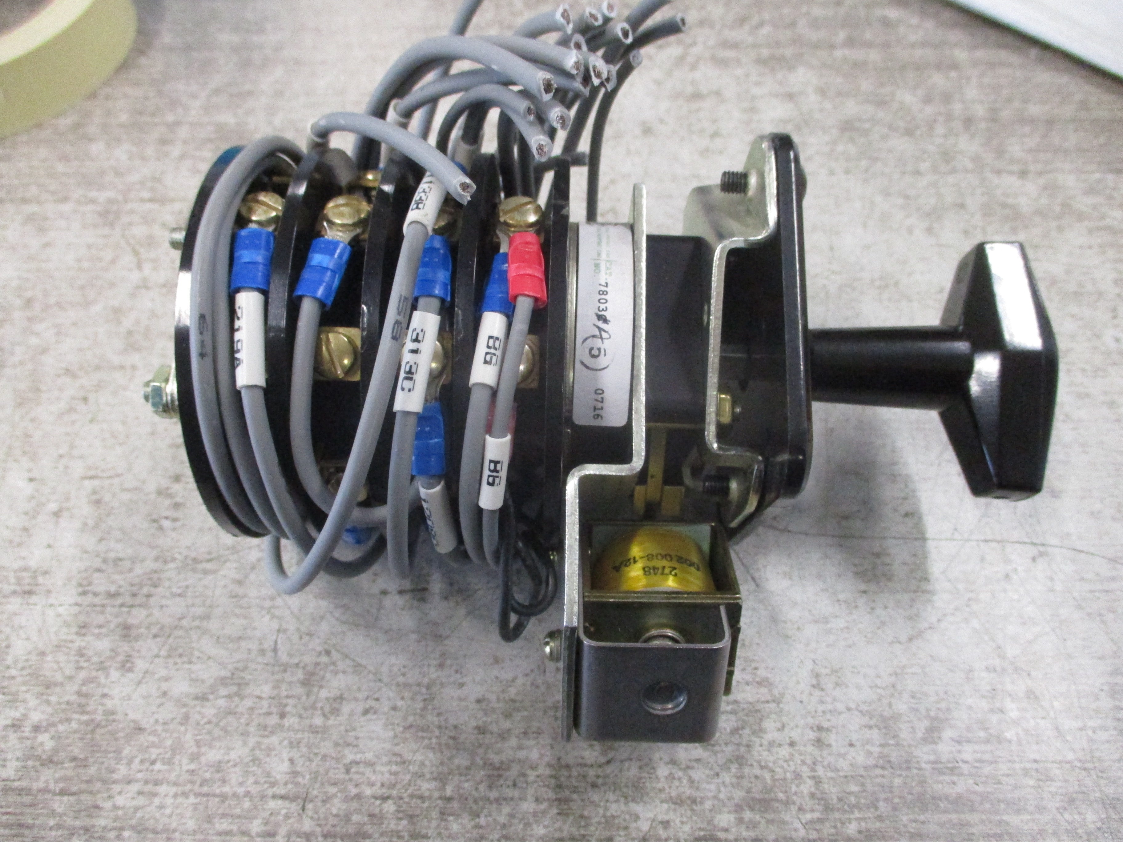 Electroswitch Series 24 Lock-Out Relay Rotary Switch 7803A 24VDC Used