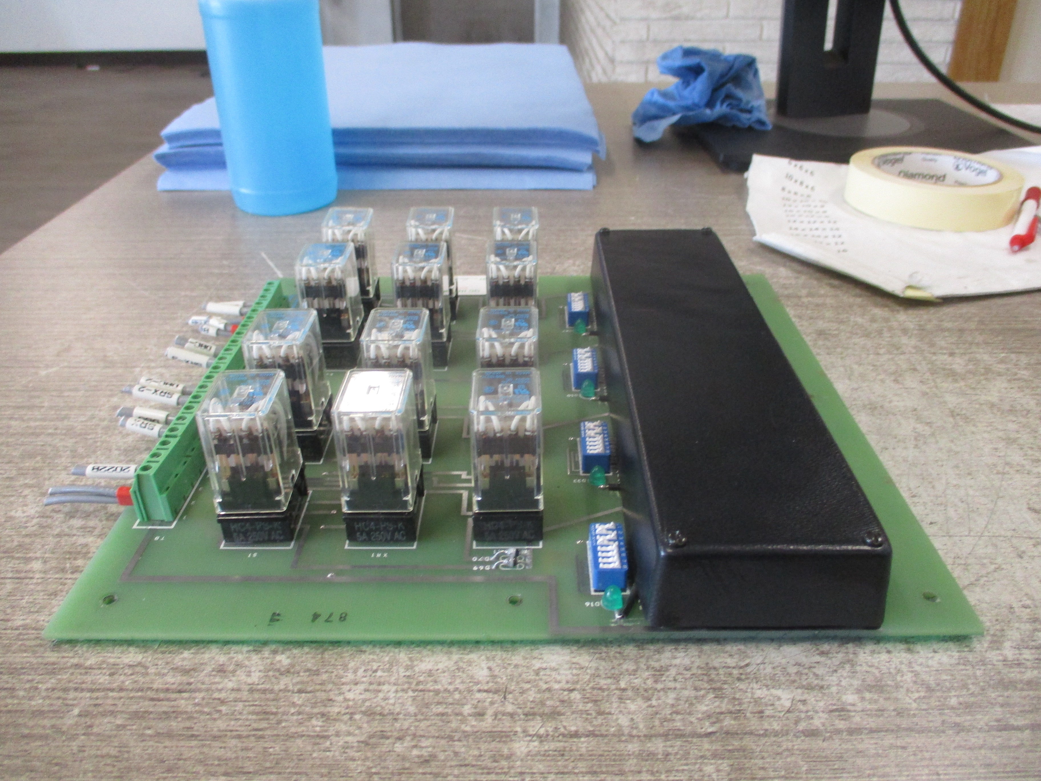 Russelectric Relay Board 1700-0555 Used