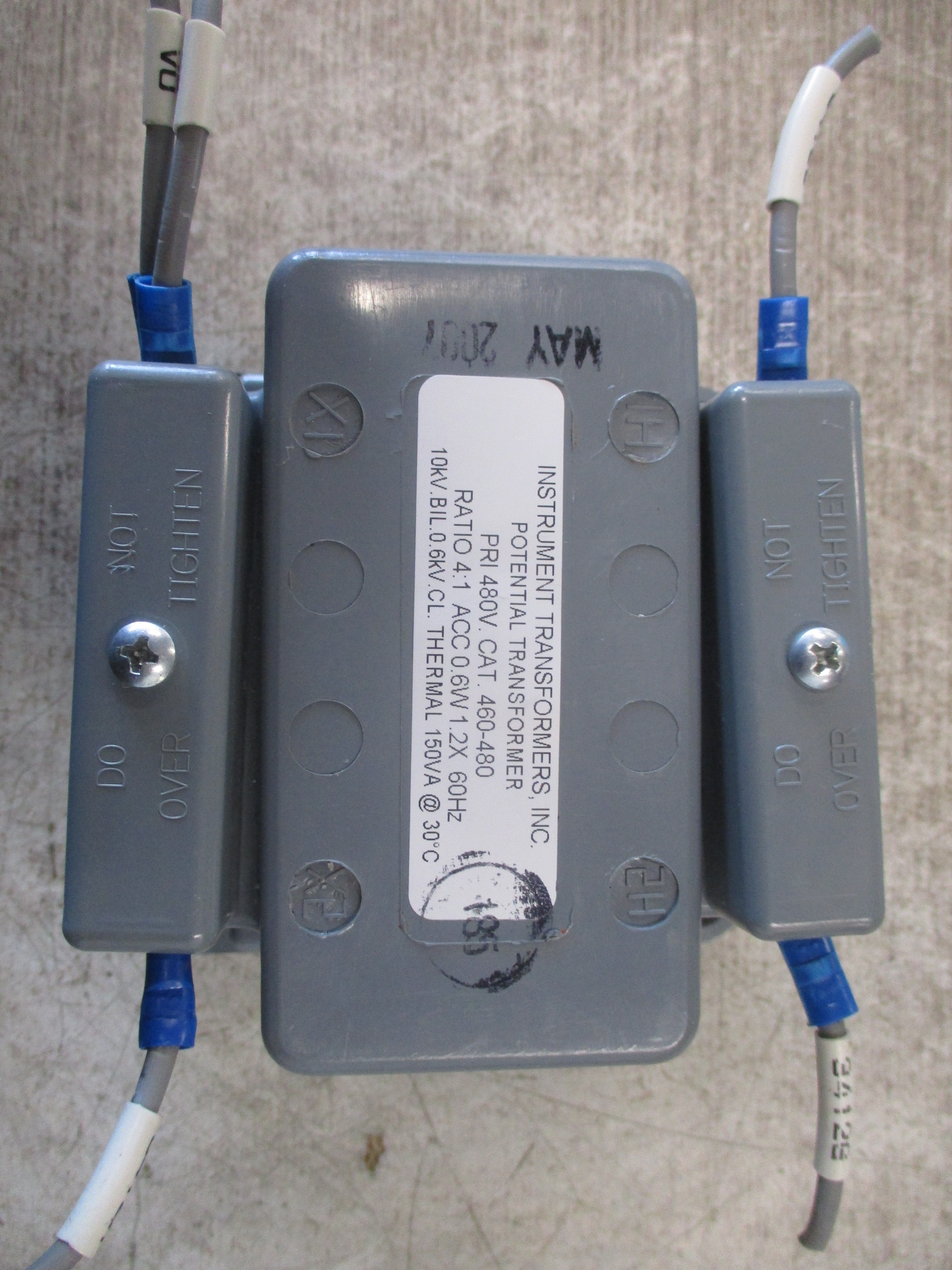 Instrument Transformers Potential Transformer 460-480 Pri: 480V Ratio 4:1 60Hz
