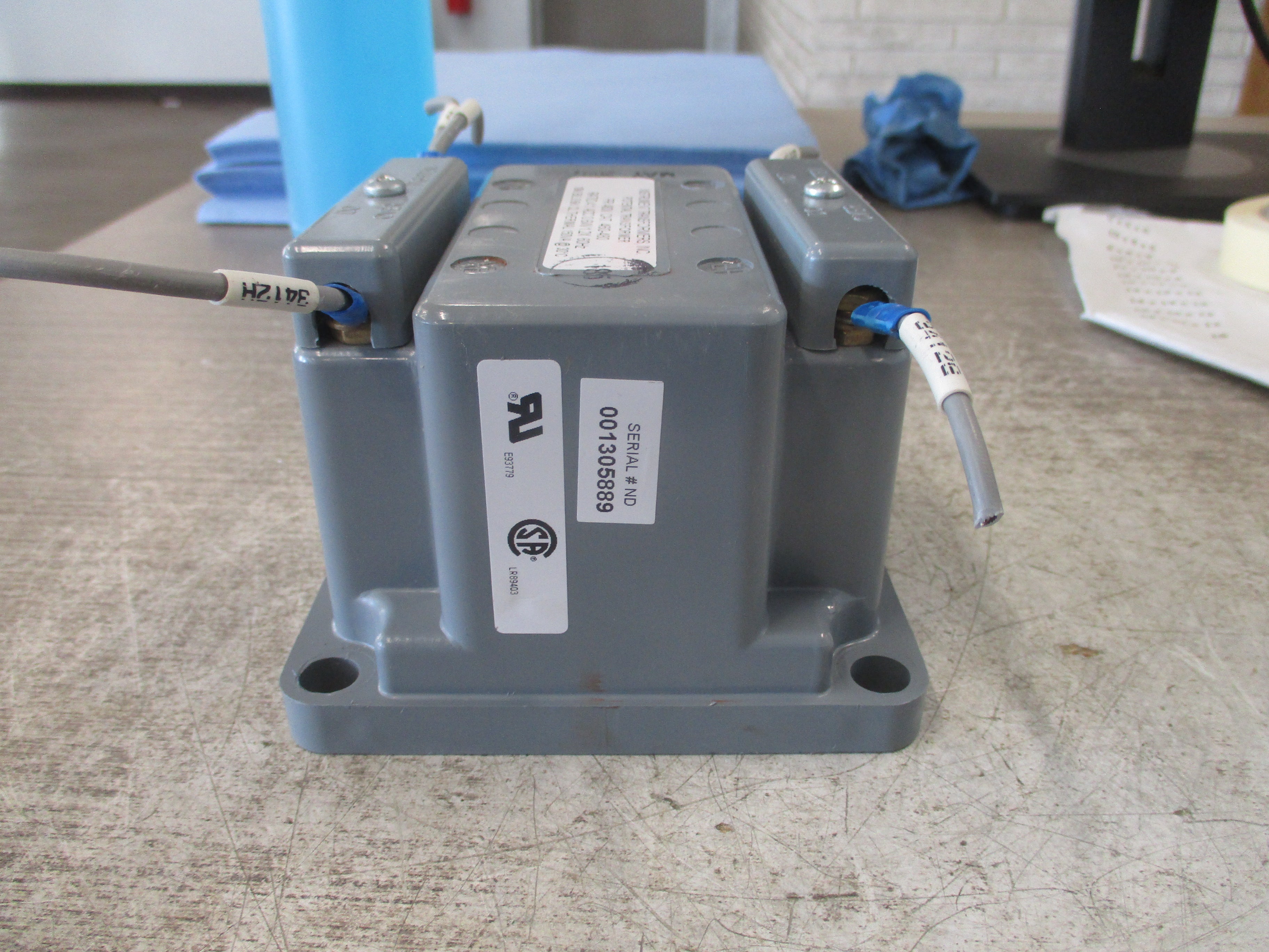 Instrument Transformers Potential Transformer 460-480 Pri: 480V Ratio 4:1 60Hz
