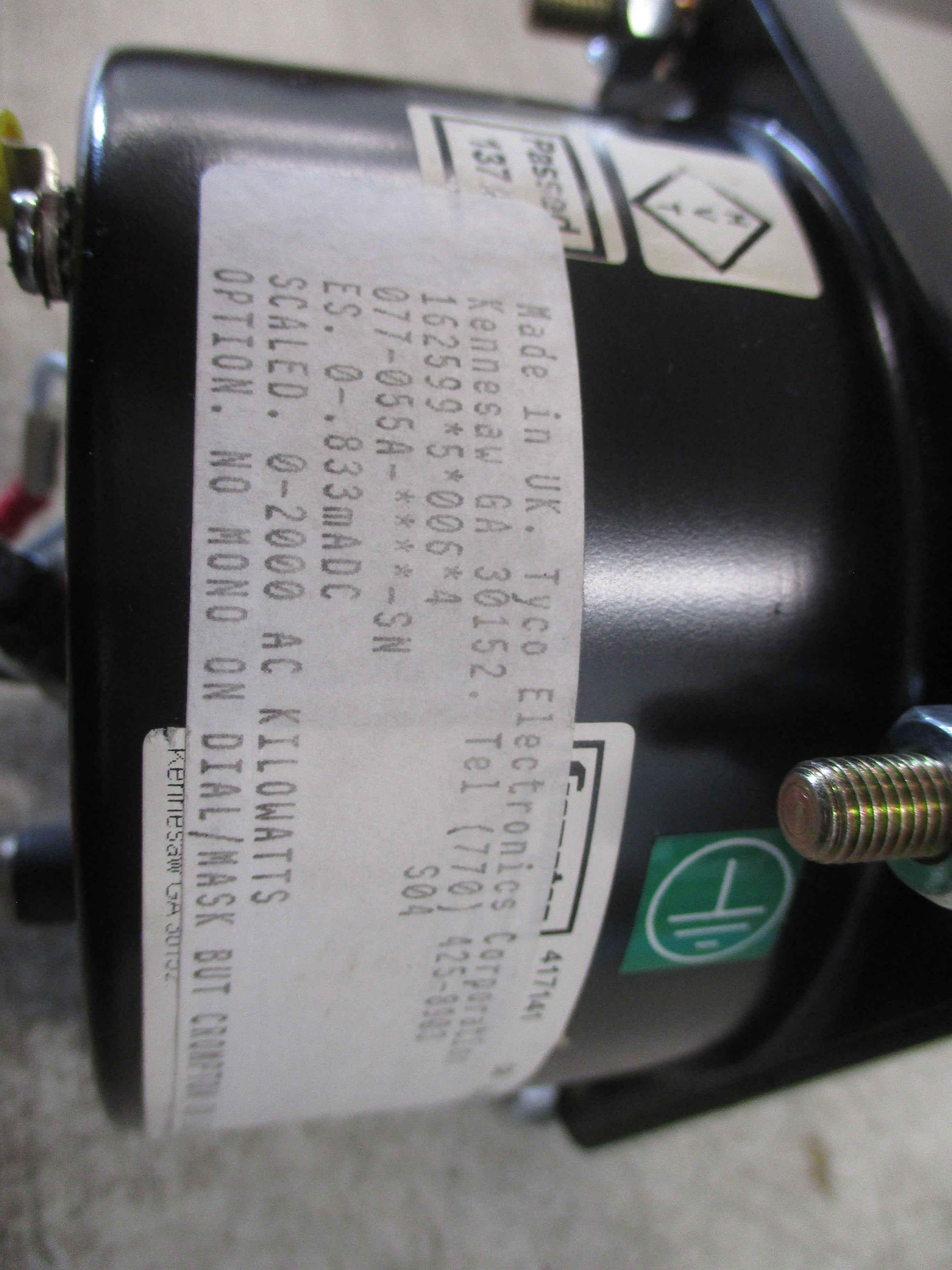 Crompton AC Kilowatt Meter 077-055A-****-SN Range: 0-2000 KW Used