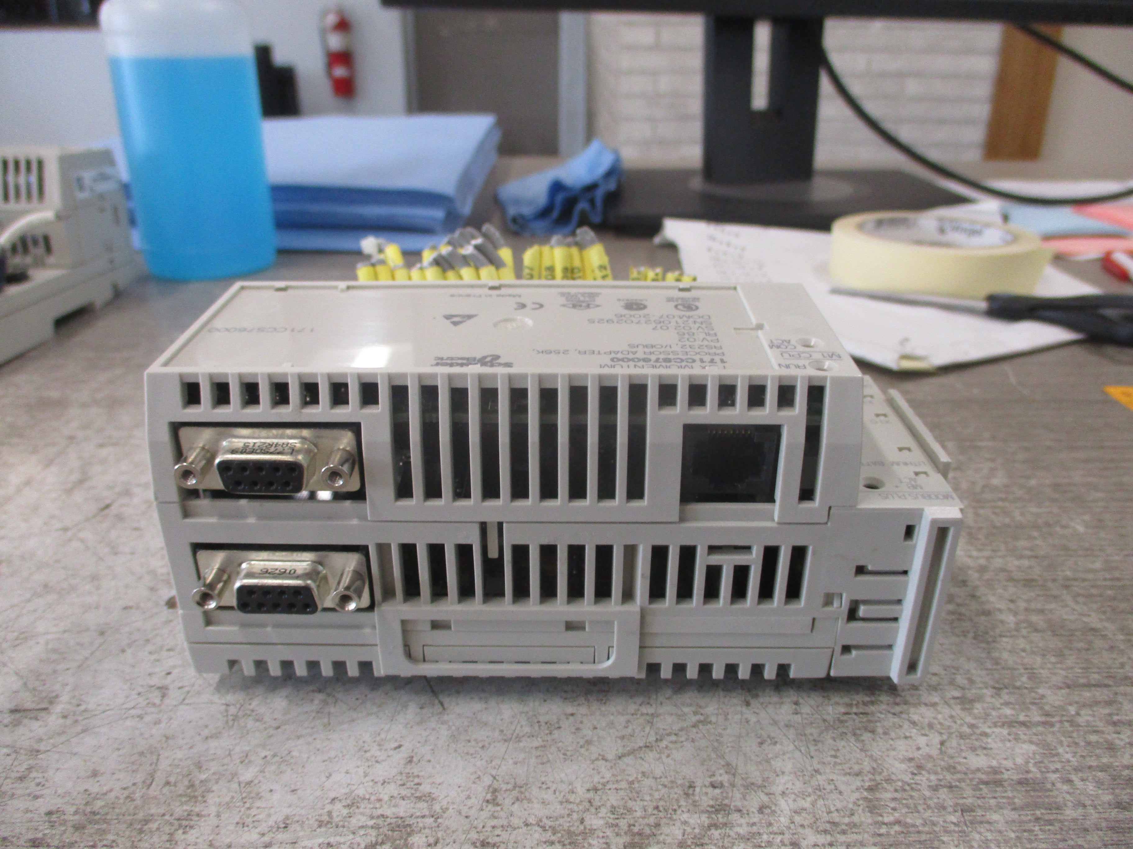 Schneider Electric TSX Momentum Processor Adapter 171CCS76000 256K