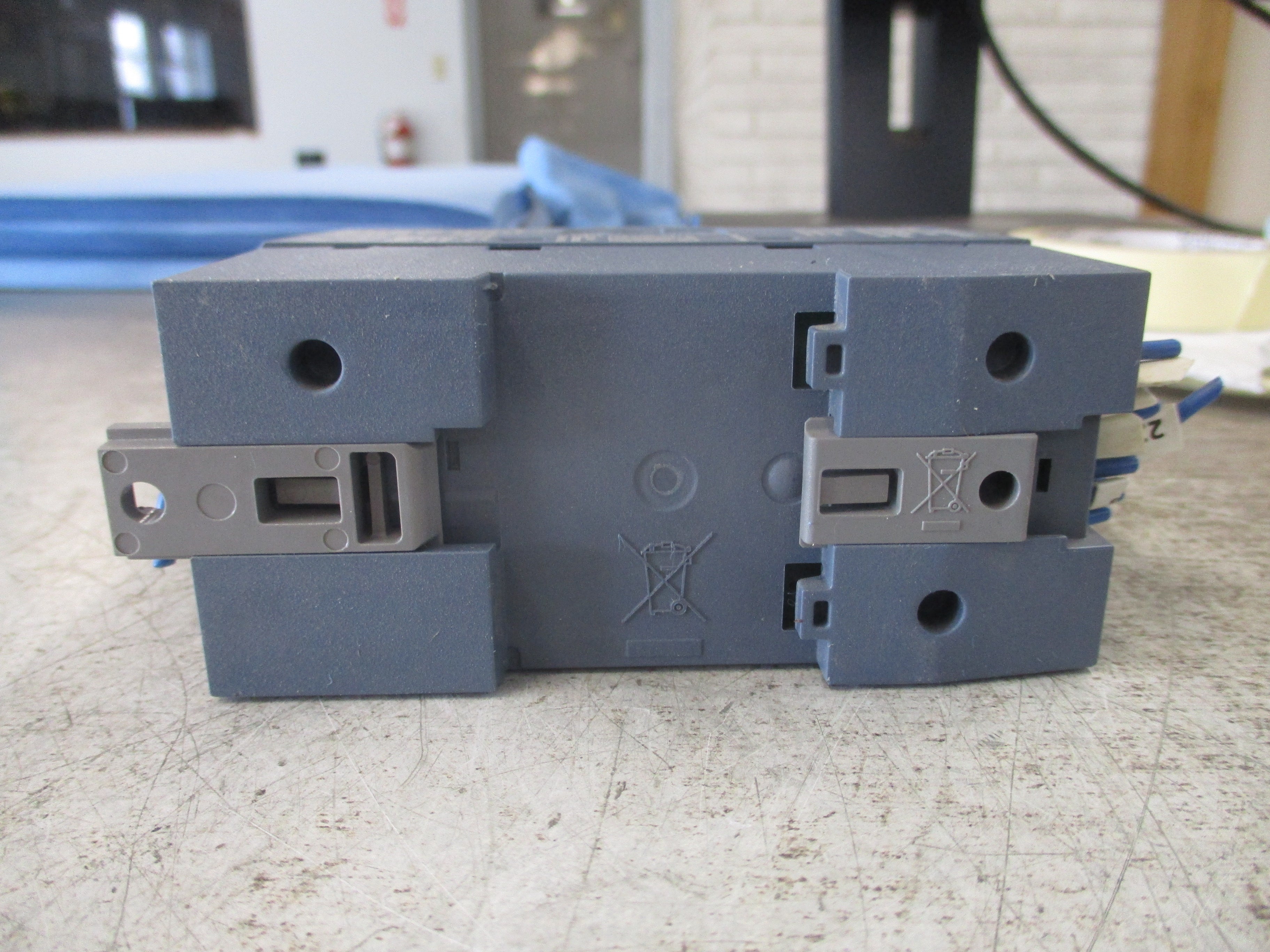 Siemens Simatic S7-1200 Digital I/O Module 6ES7 223-1BH32-0XB0 SM 1223 DC/DC