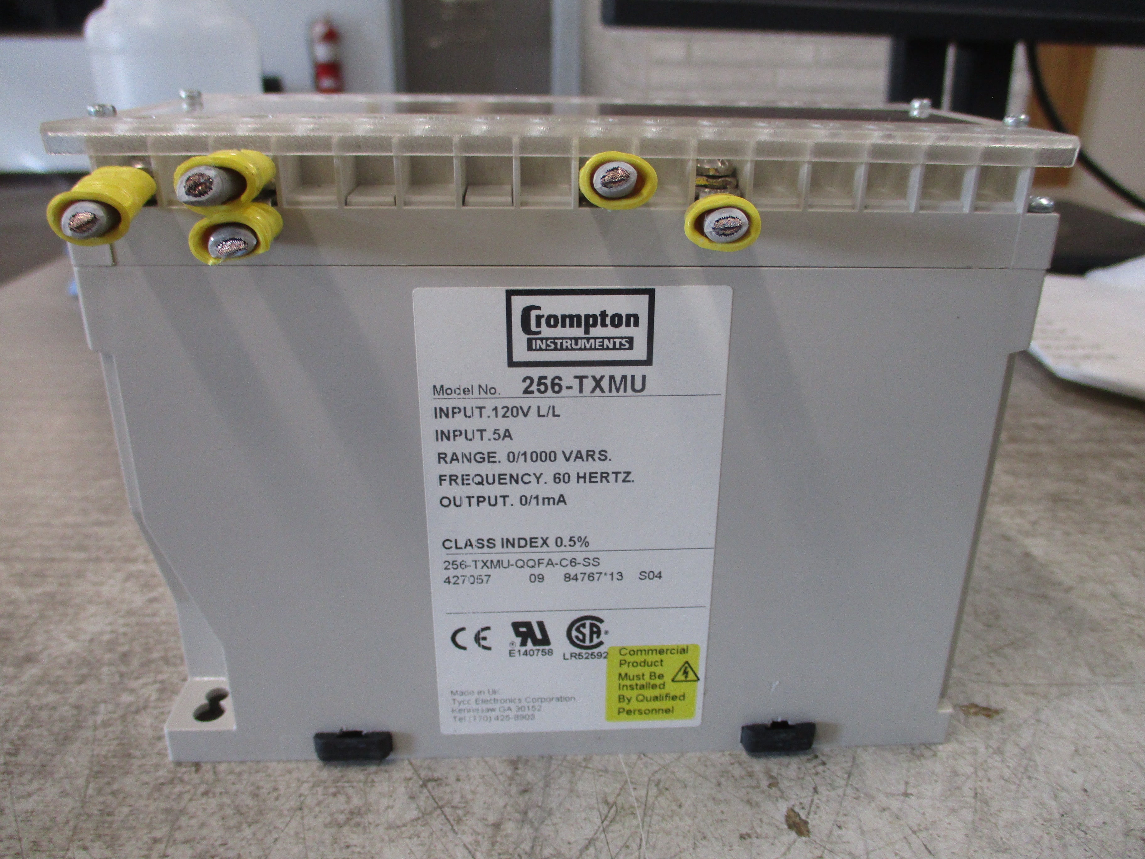 Crompton Paladin Transducer 256-TXMU-QQFA-C6-SS Input: 120V 5A Output: 0/1mA
