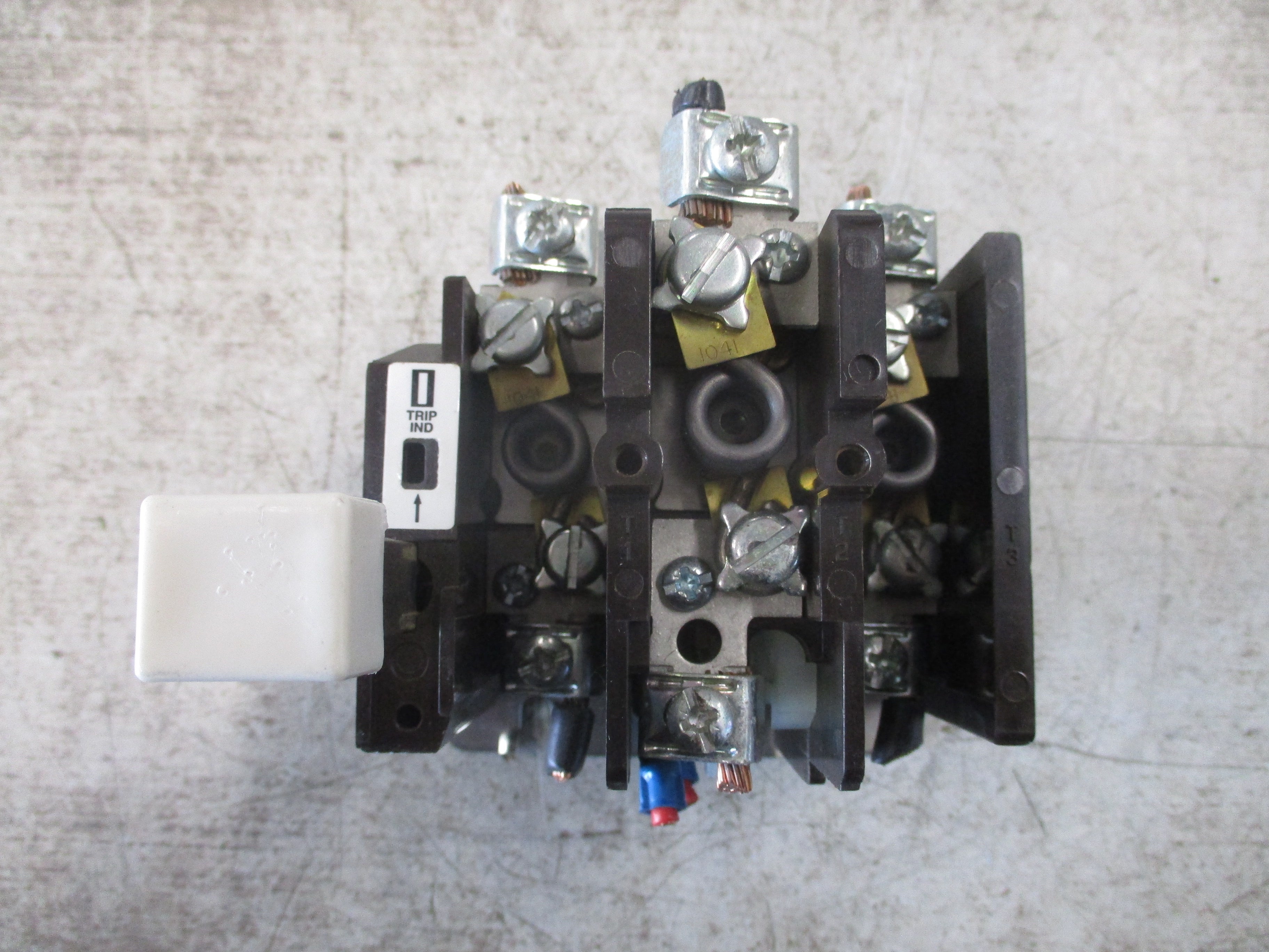 Cutler-Hammer Overload Relay C300CN3 Ser. A2 Used