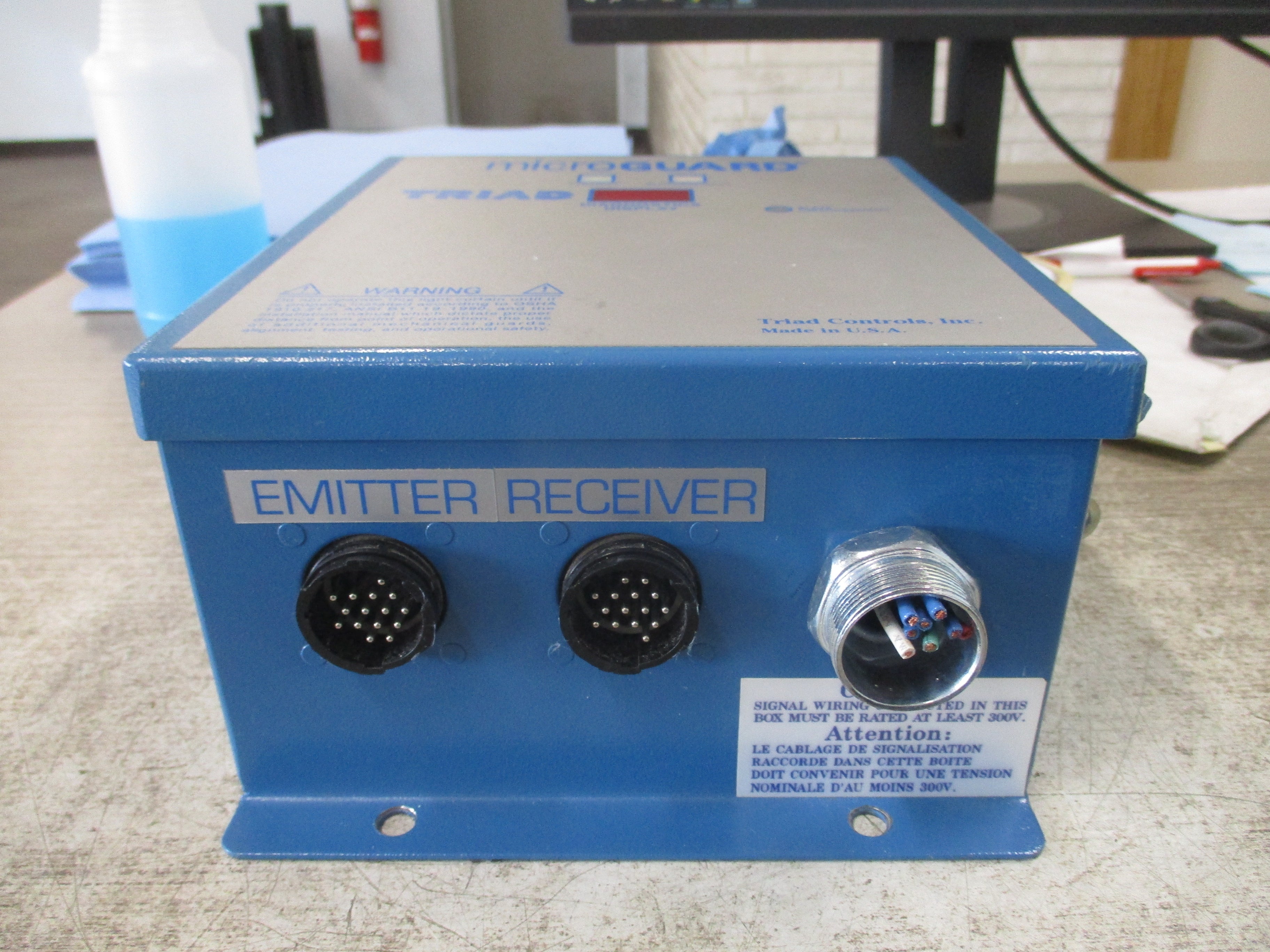 Triad Microguard Control Box MG-20-0F-20 110VAC 10W Used