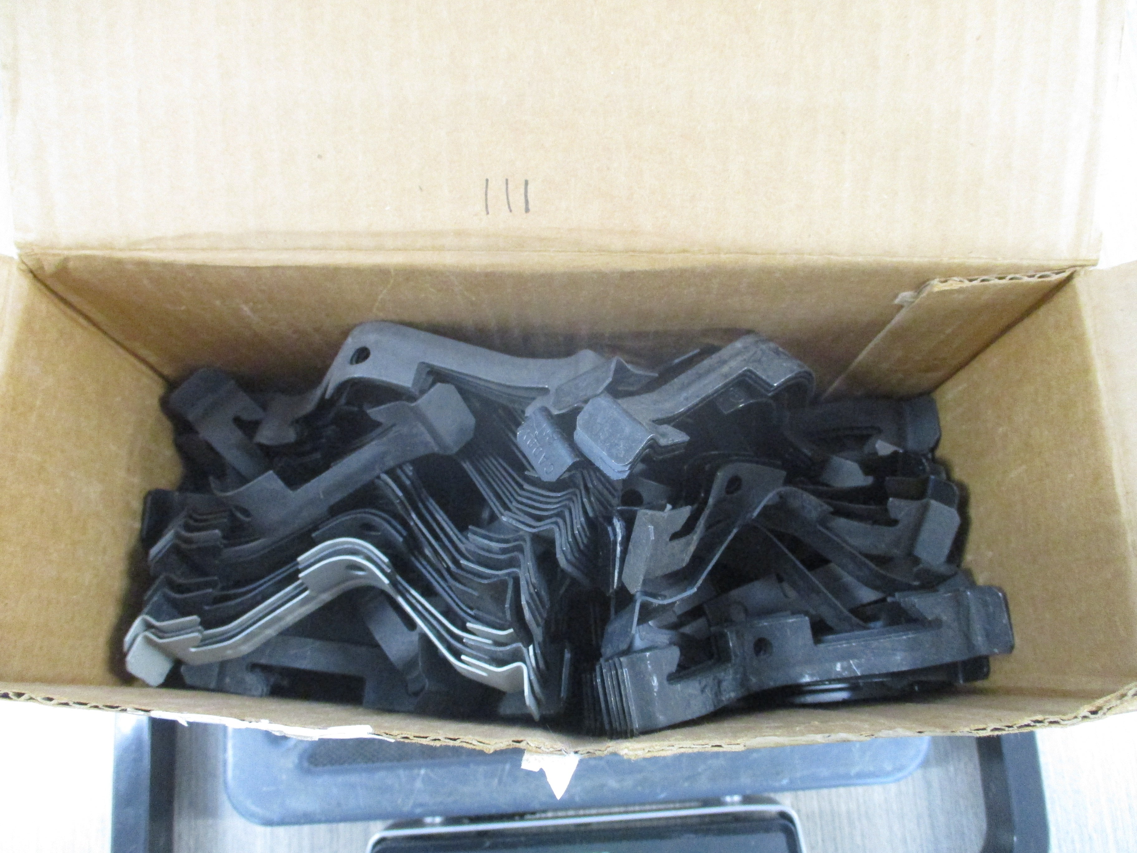 Cooper B-Line Rod & Wire Fastener BW-16 *Box of 328* New Surplus