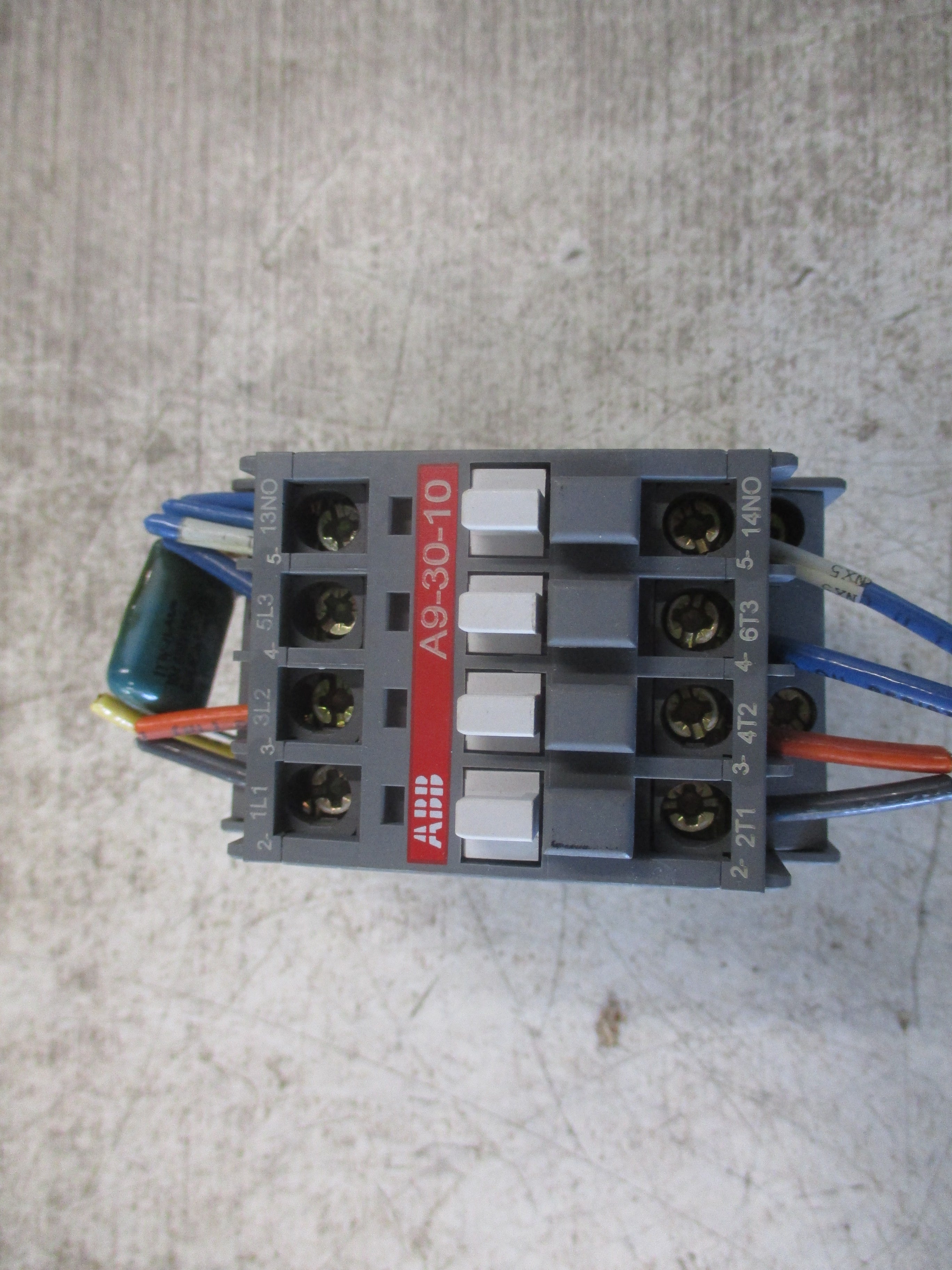 ABB Contactor A9-30-10 110-120V Coil Used